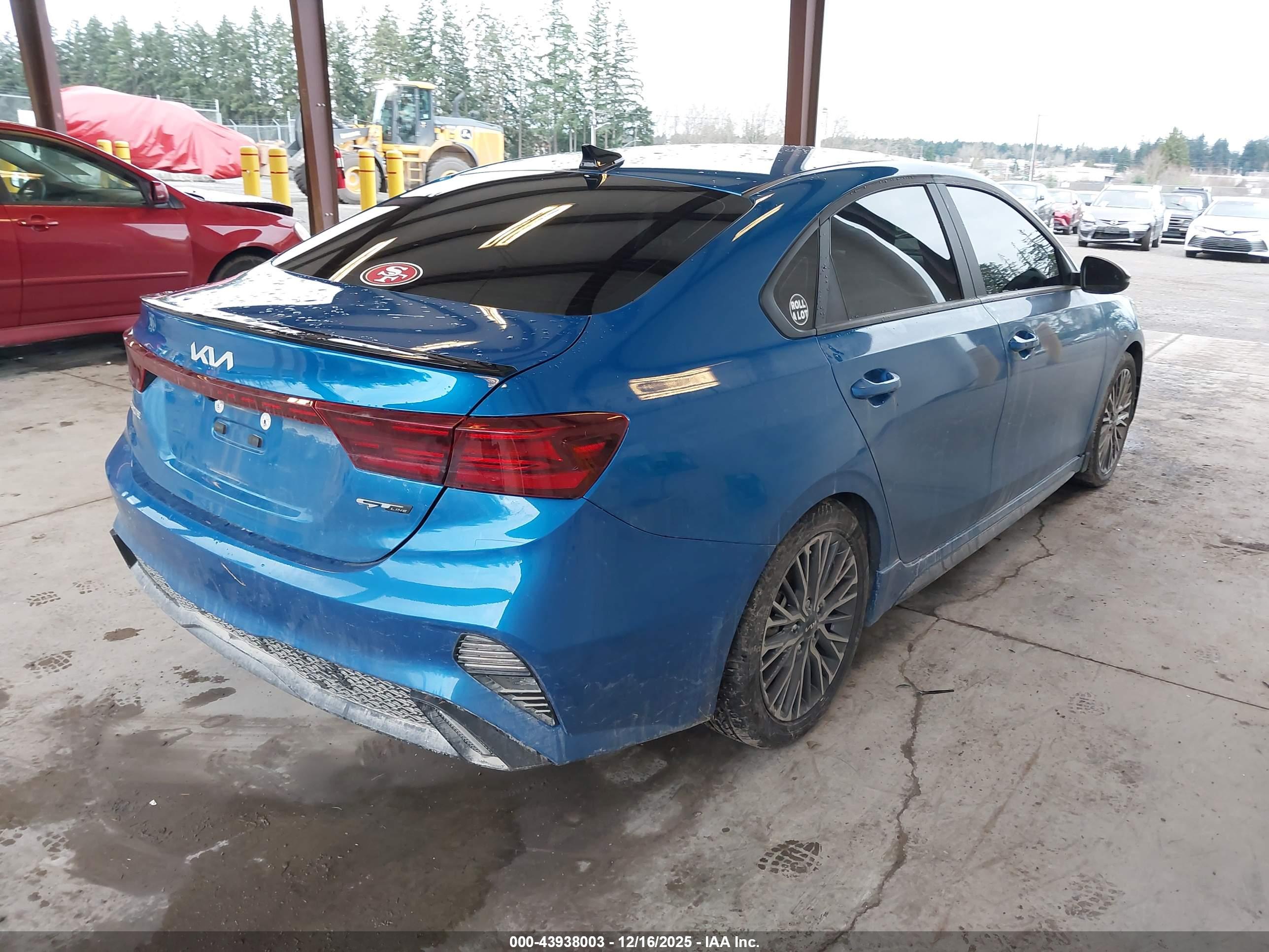 KIA FORTE image 4
