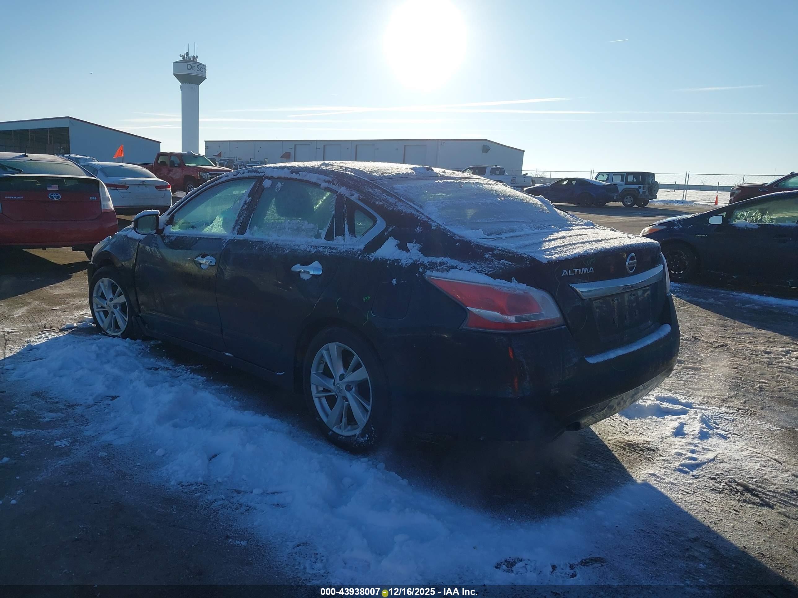 NISSAN ALTIMA image 3