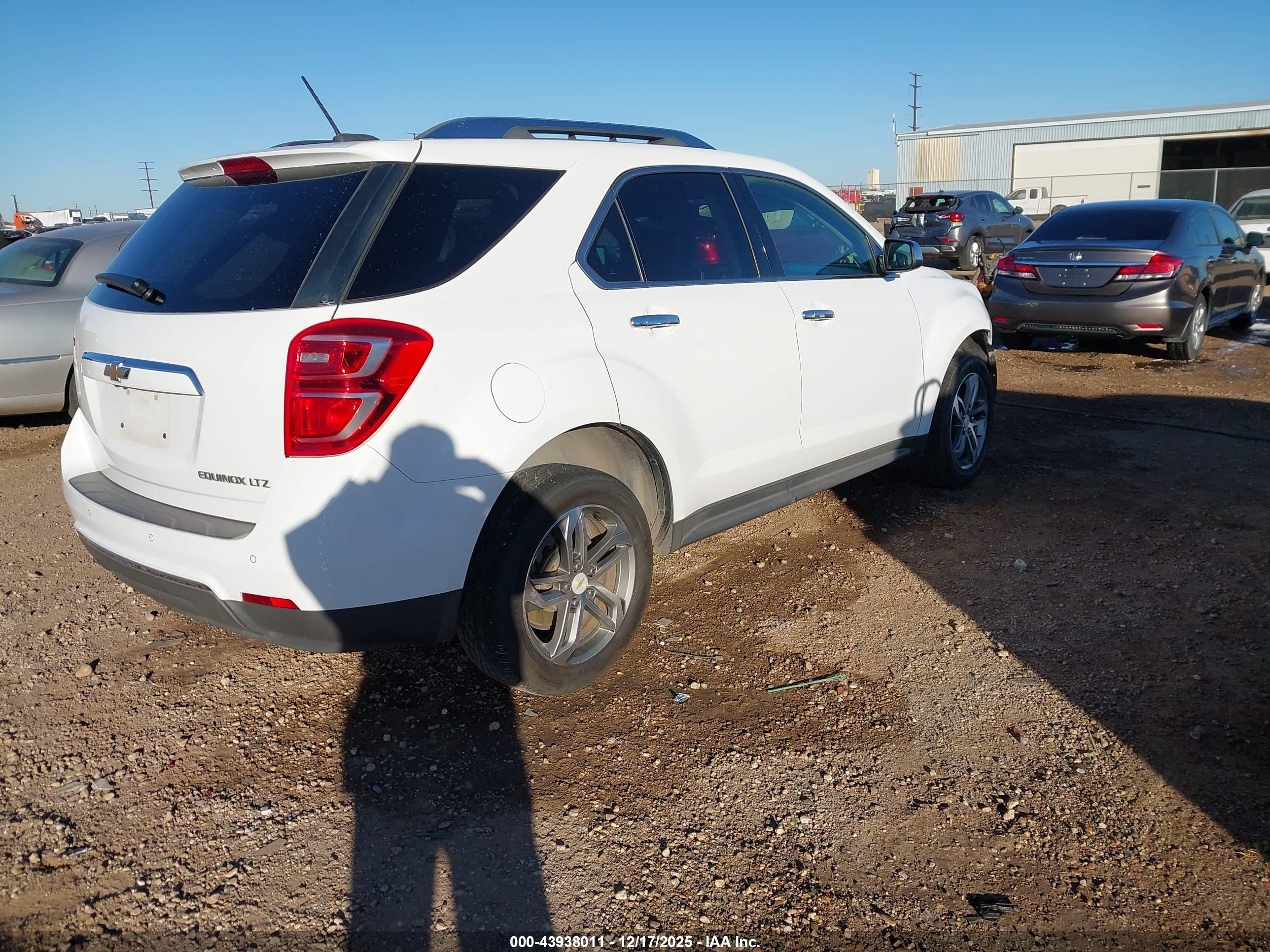 CHEVROLET EQUINOX image 4