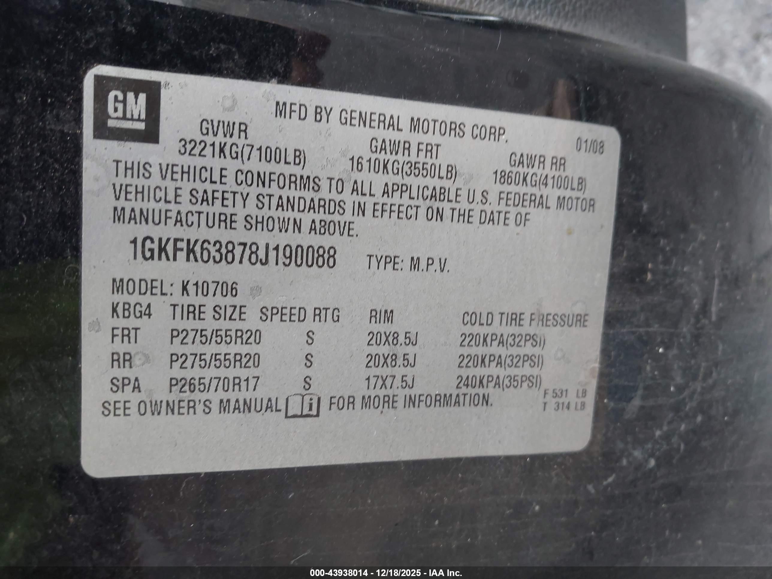 GMC YUKON image 9