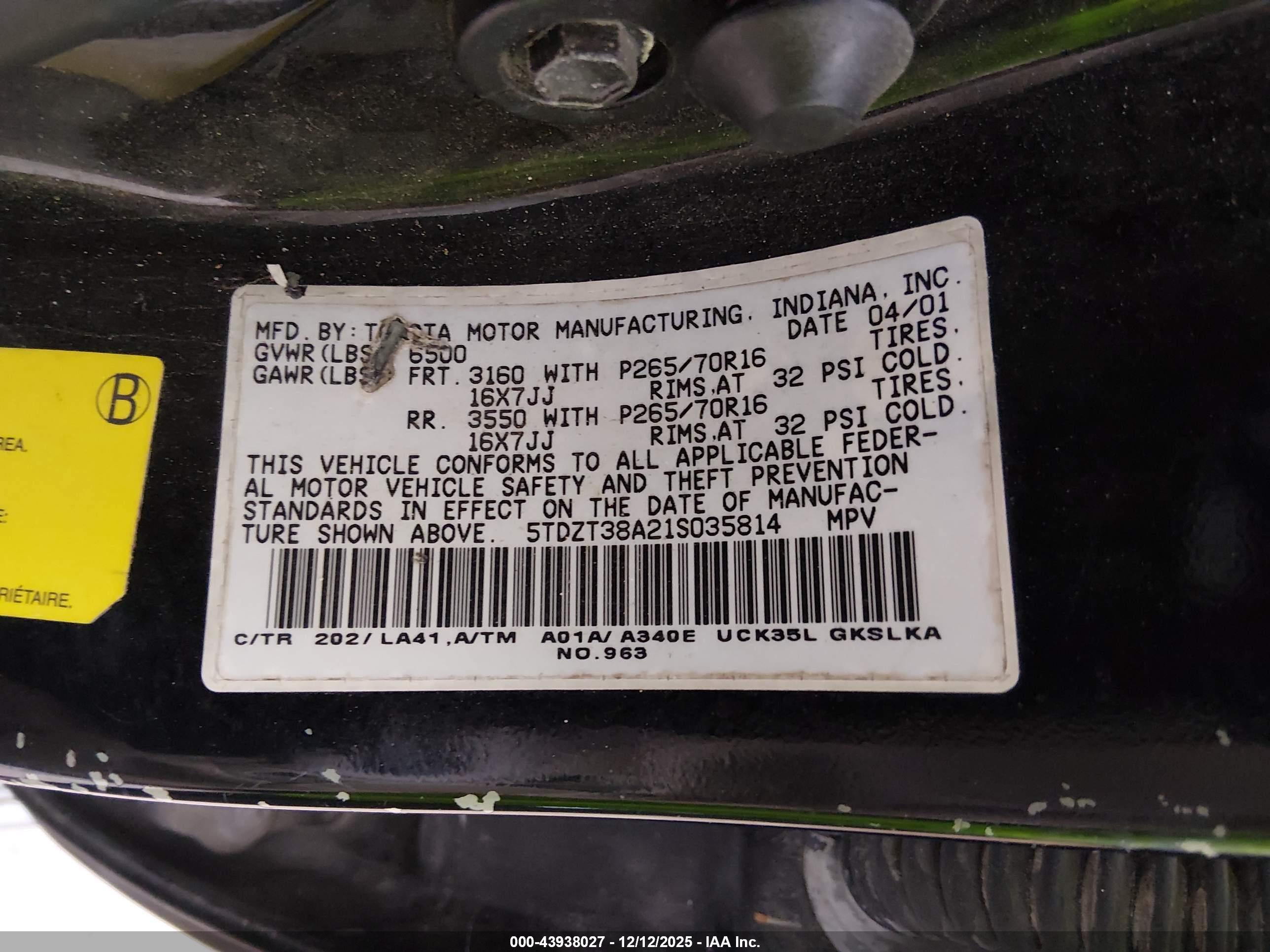 TOYOTA SEQUOIA image 9
