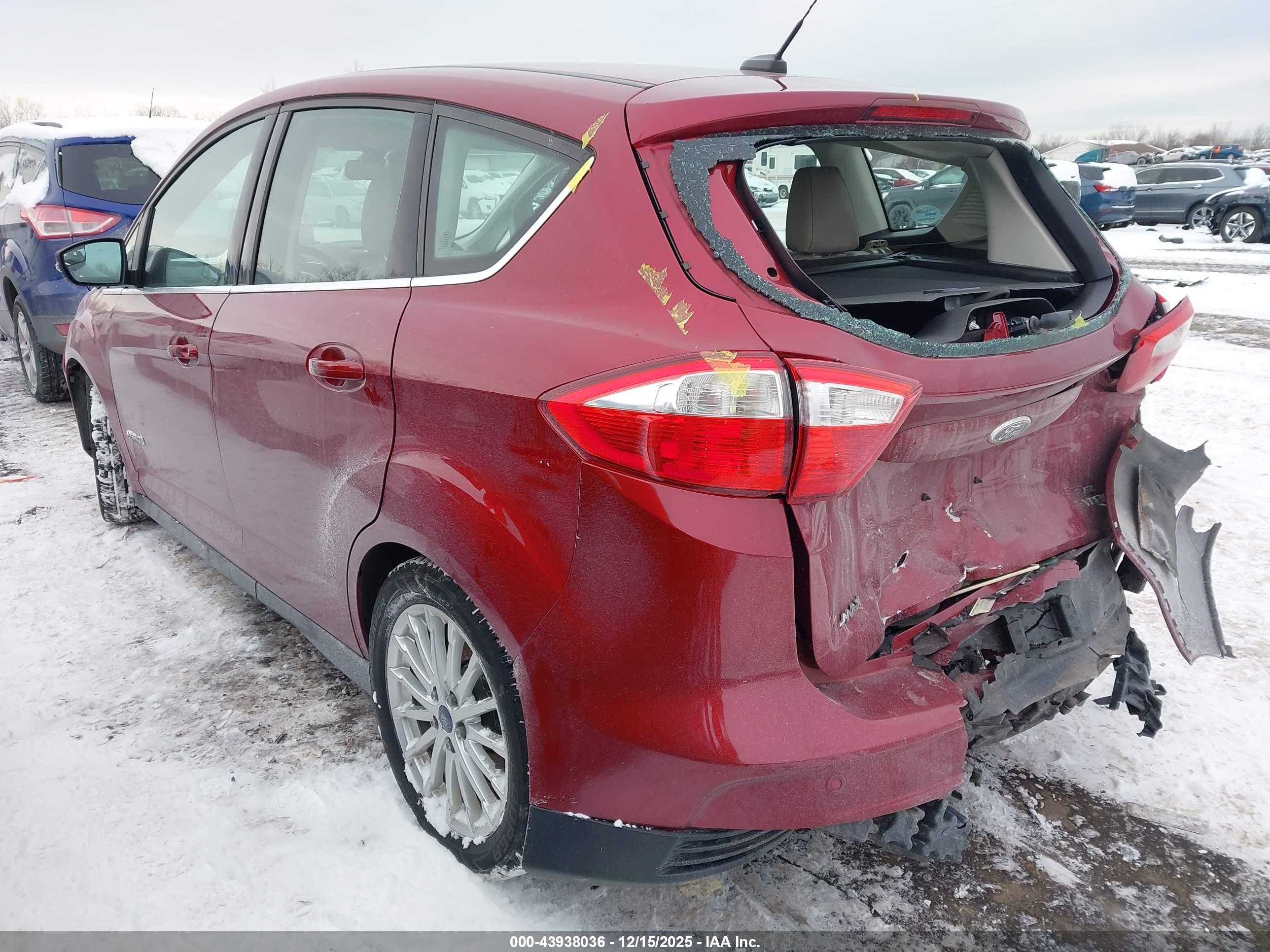 FORD C-MAX image 3
