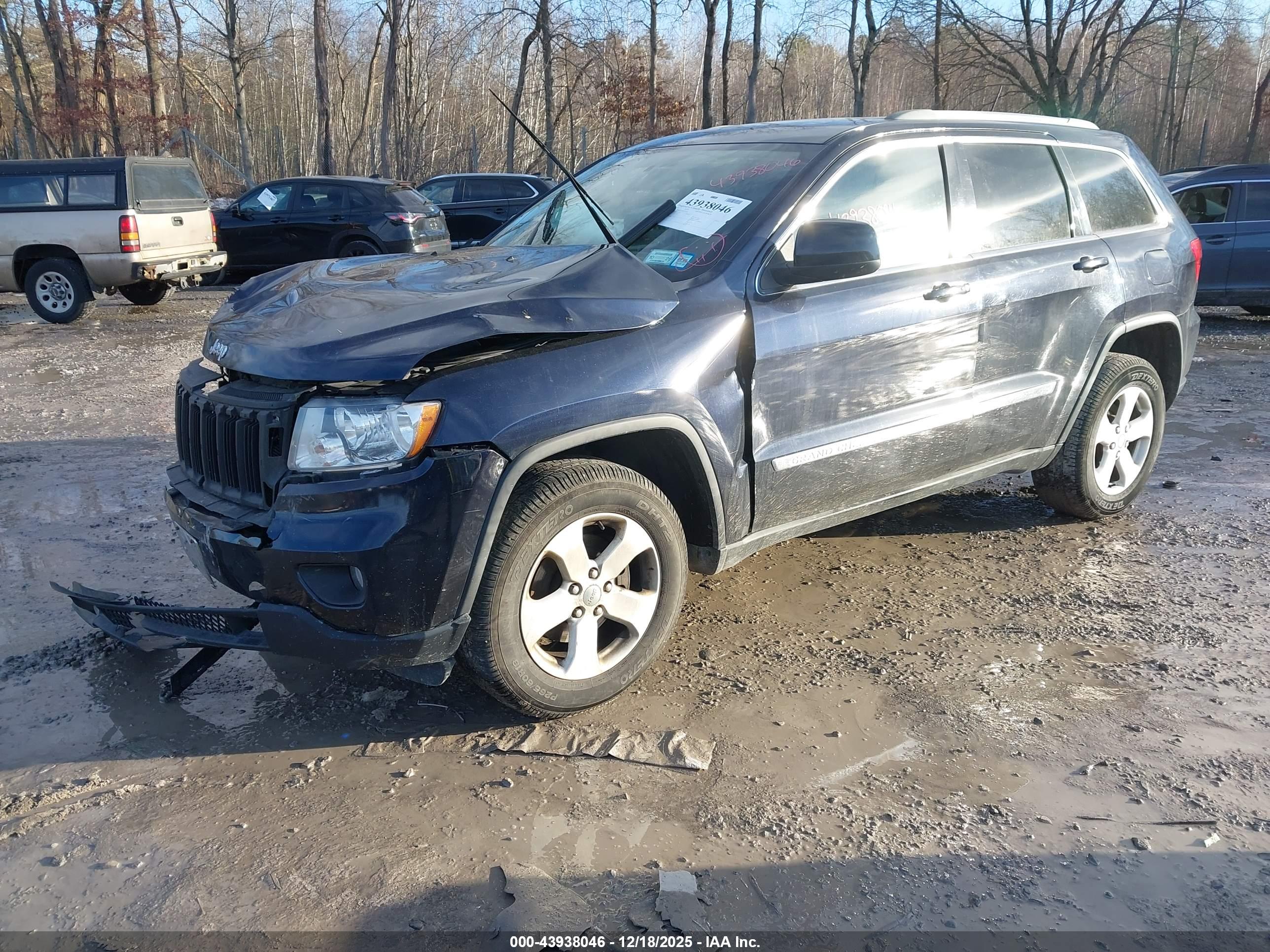 JEEP GRAND image 2
