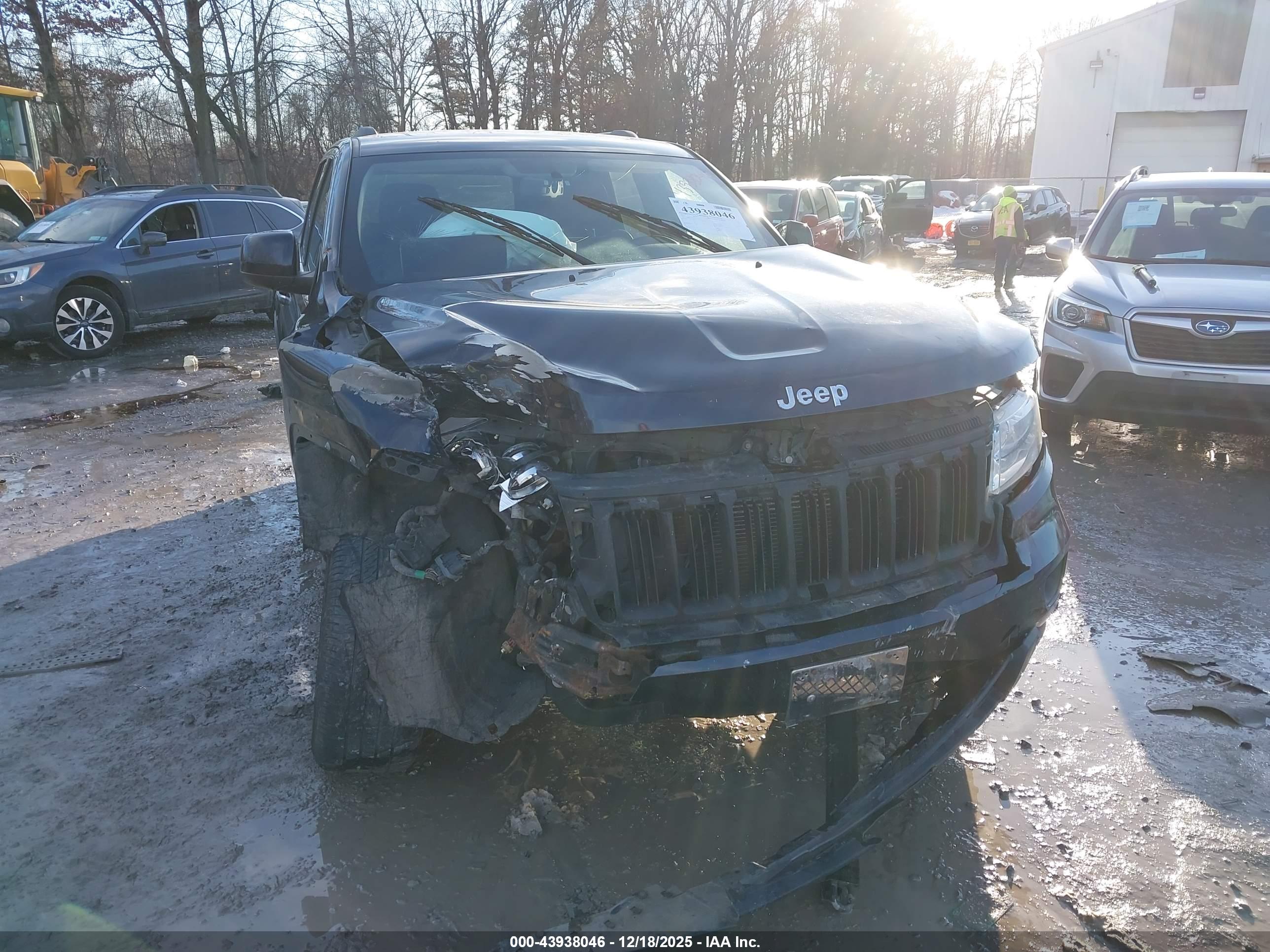 JEEP GRAND image 6