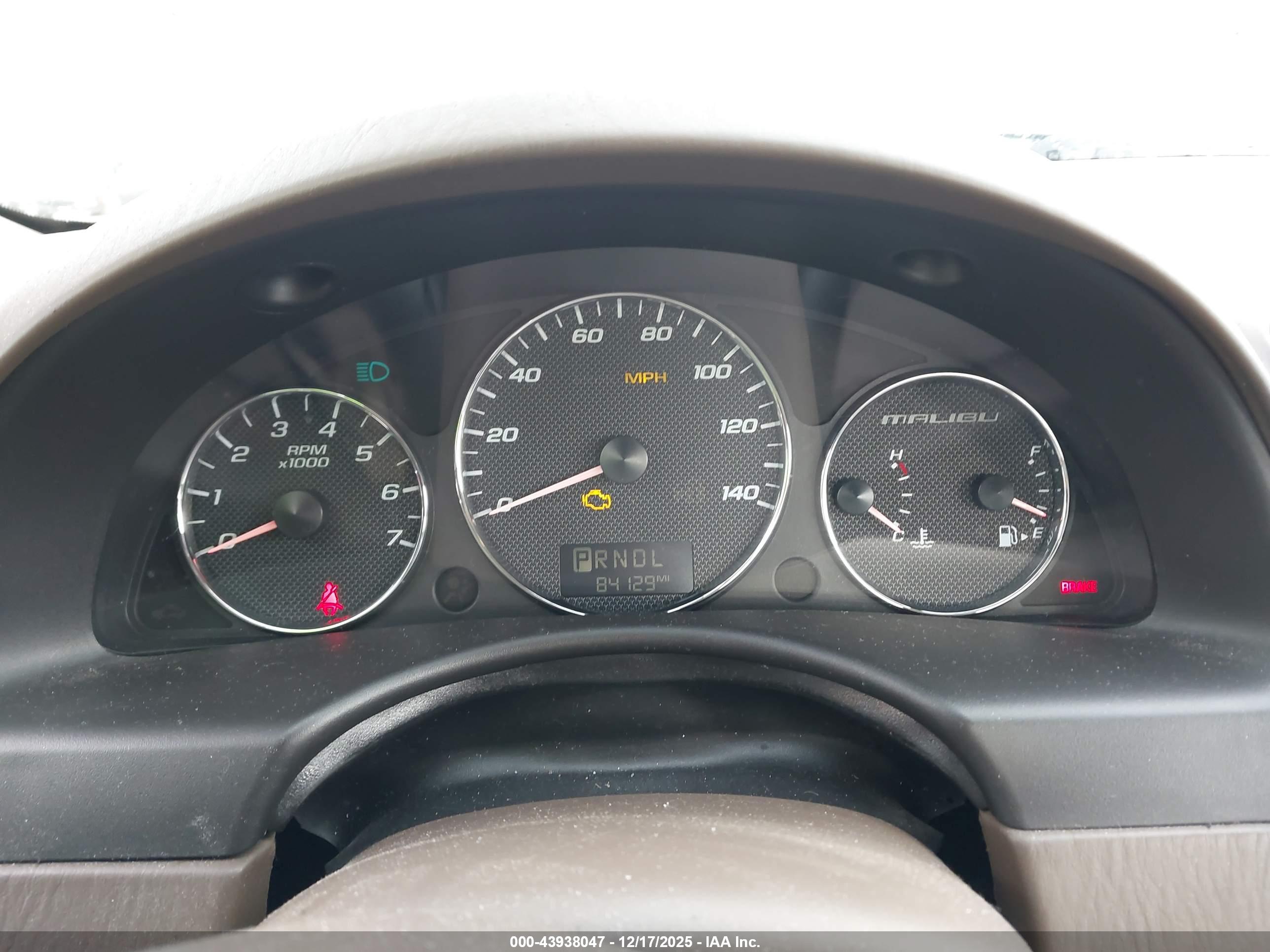CHEVROLET MALIBU image 7