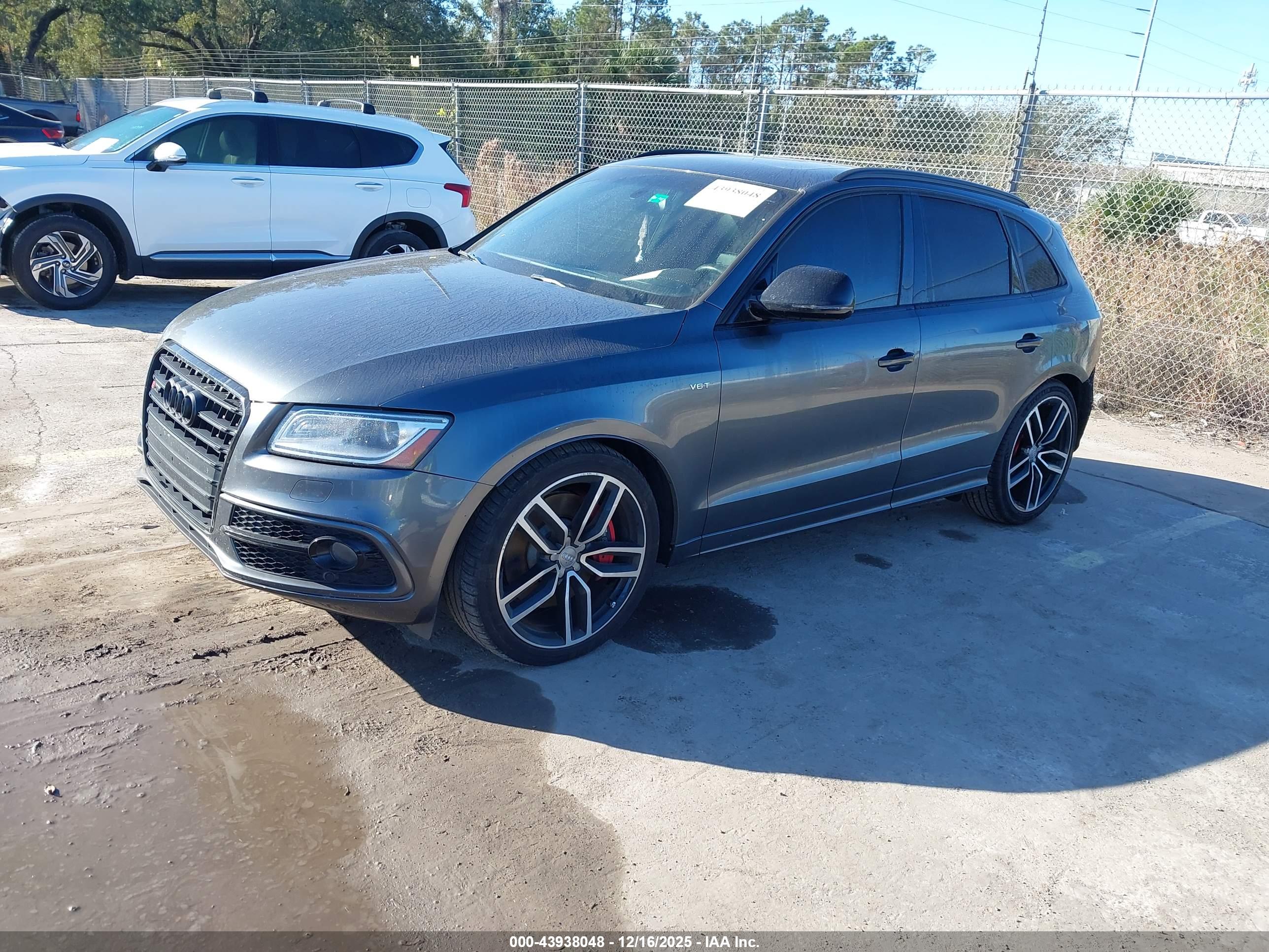 AUDI SQ5 image 2