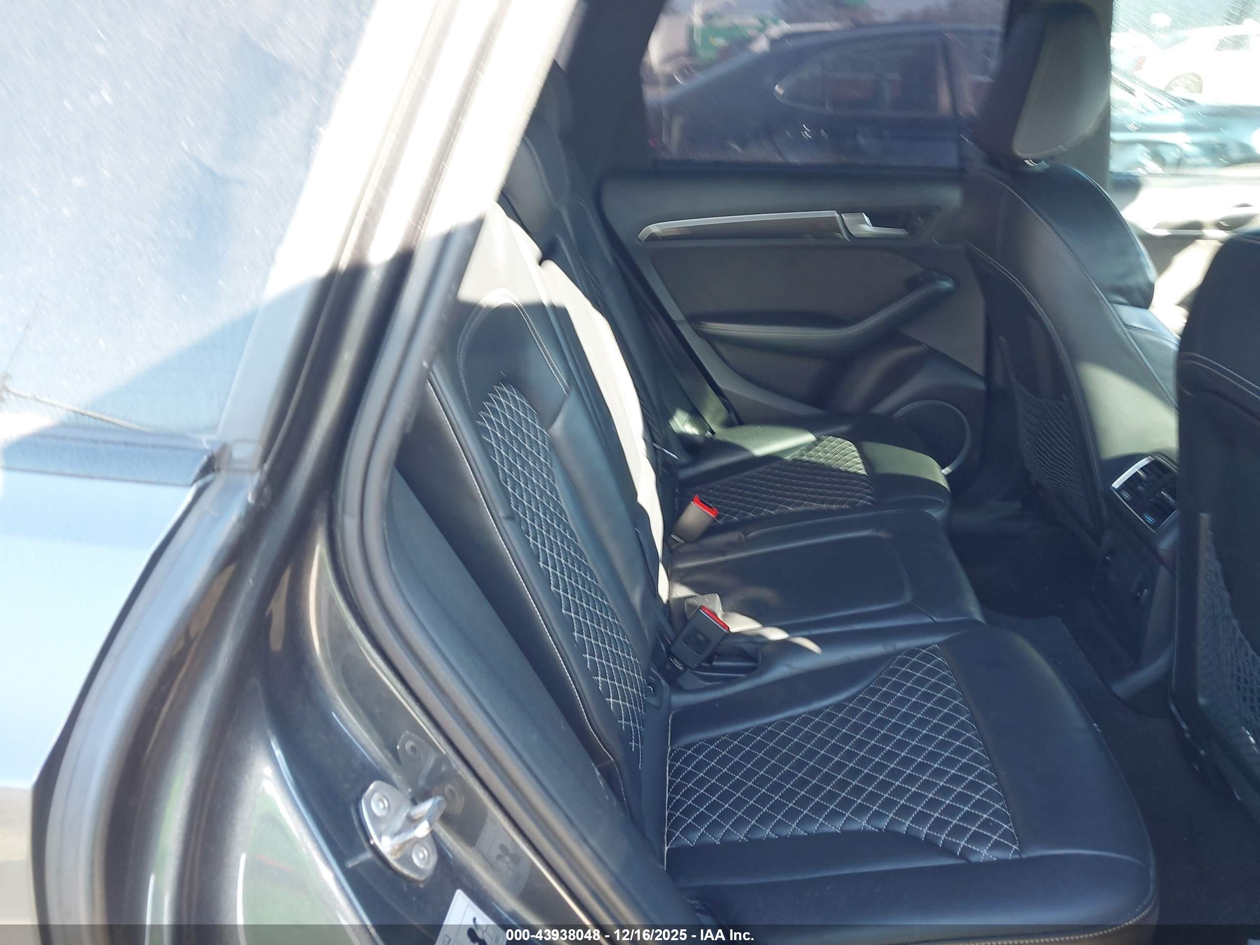 AUDI SQ5 image 8