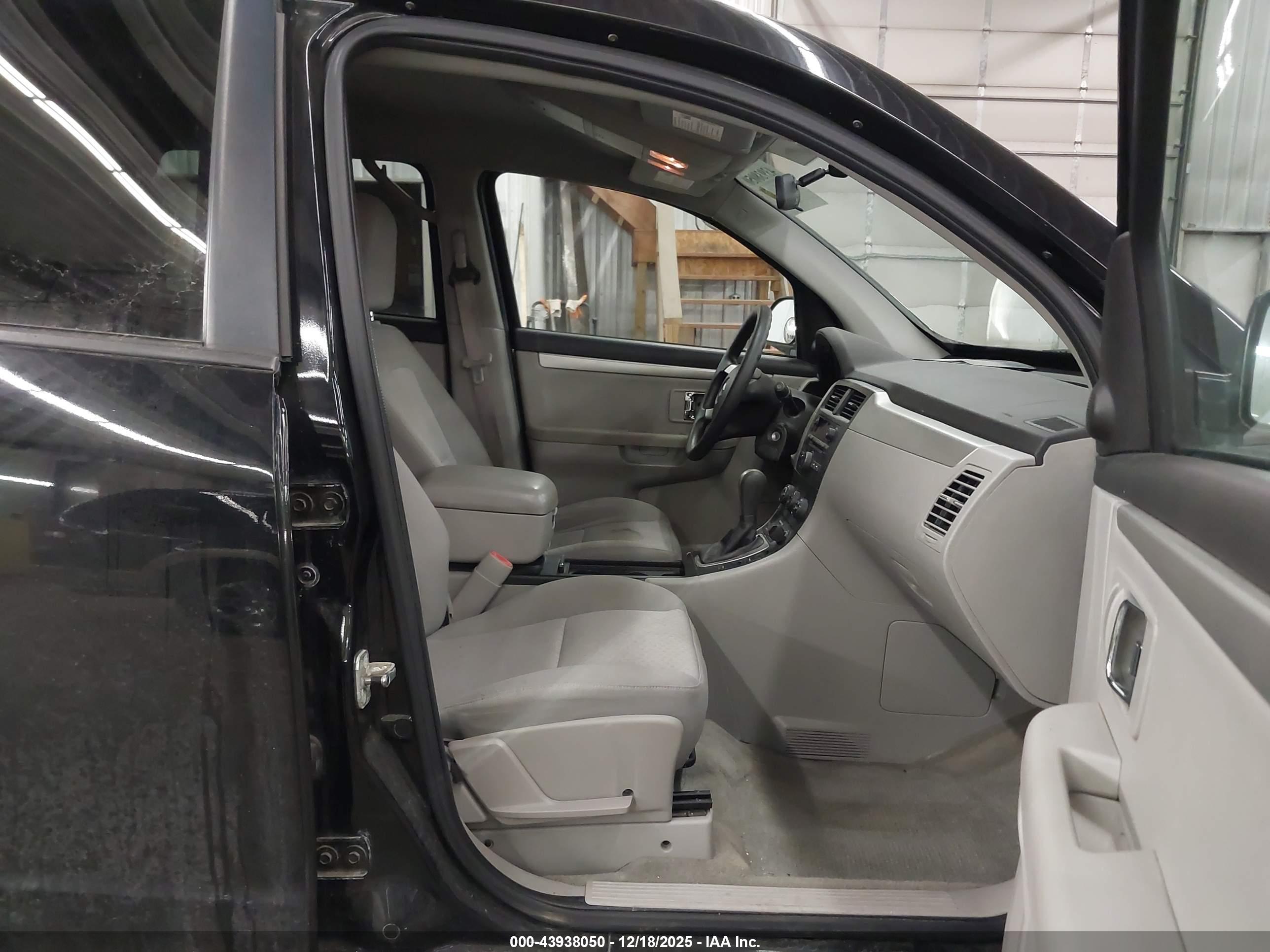 SUZUKI XL7 image 5