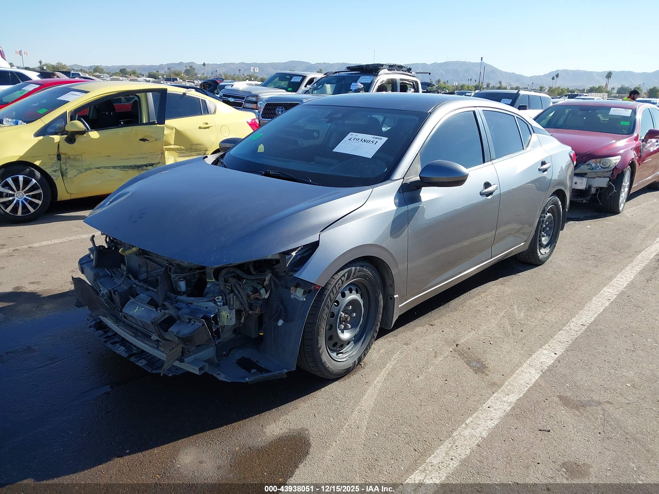 NISSAN SENTRA image 2