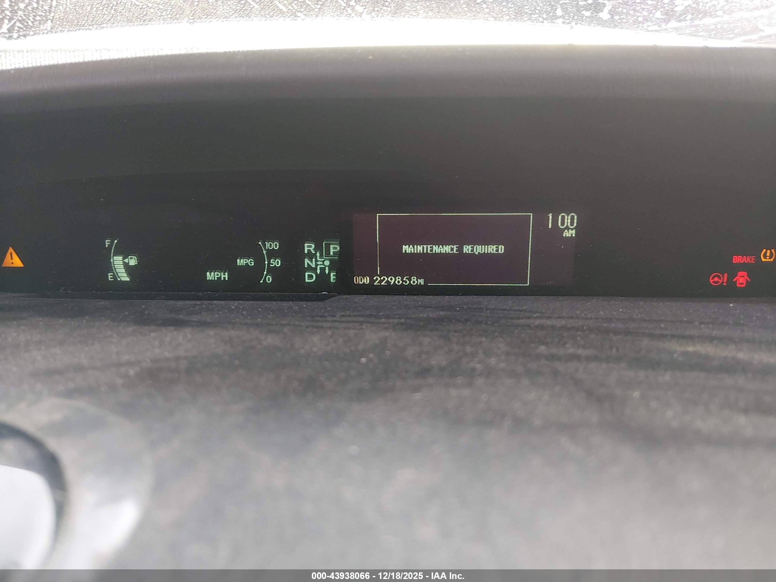 TOYOTA PRIUS image 7