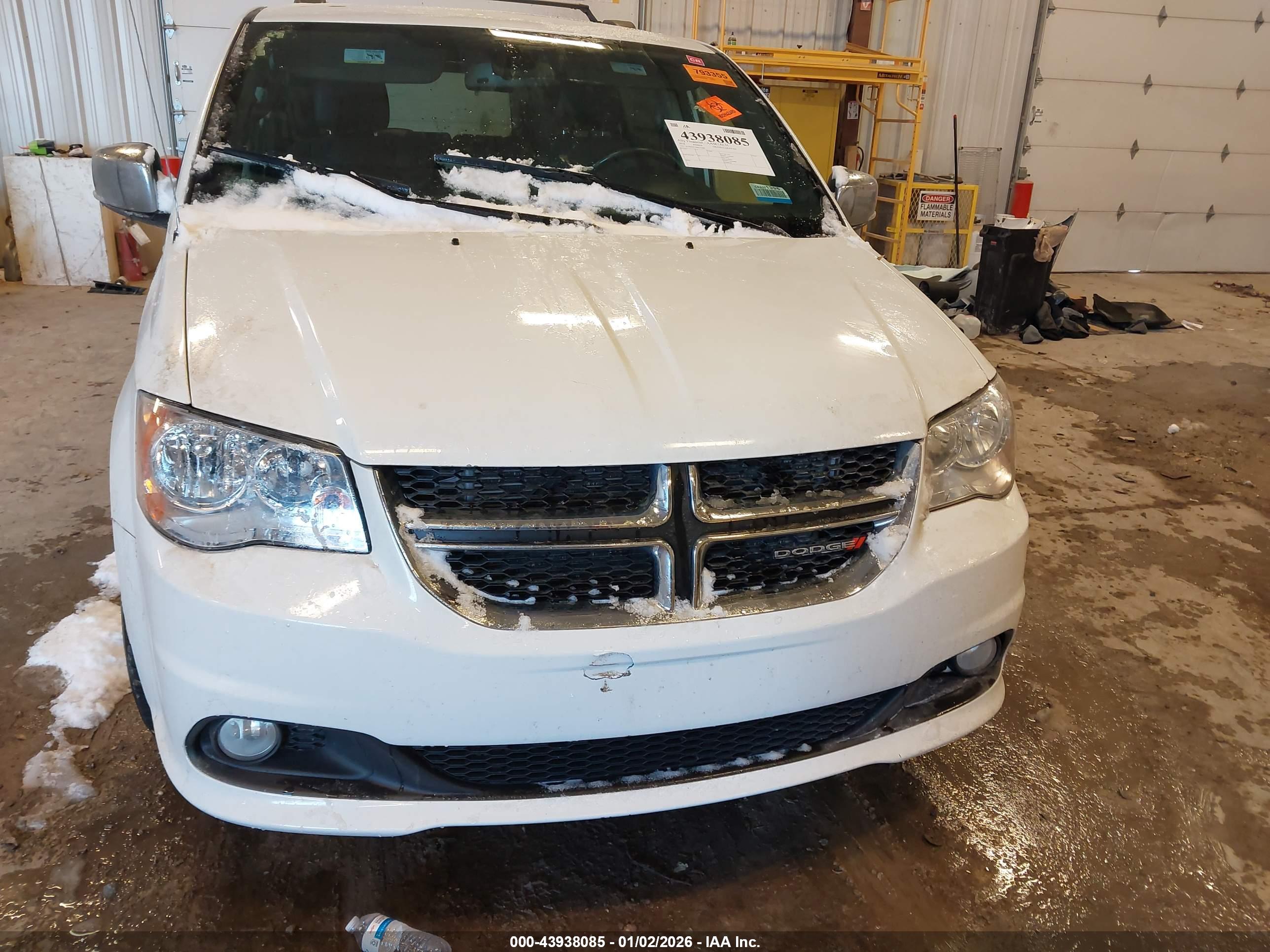 DODGE GRAND image 6