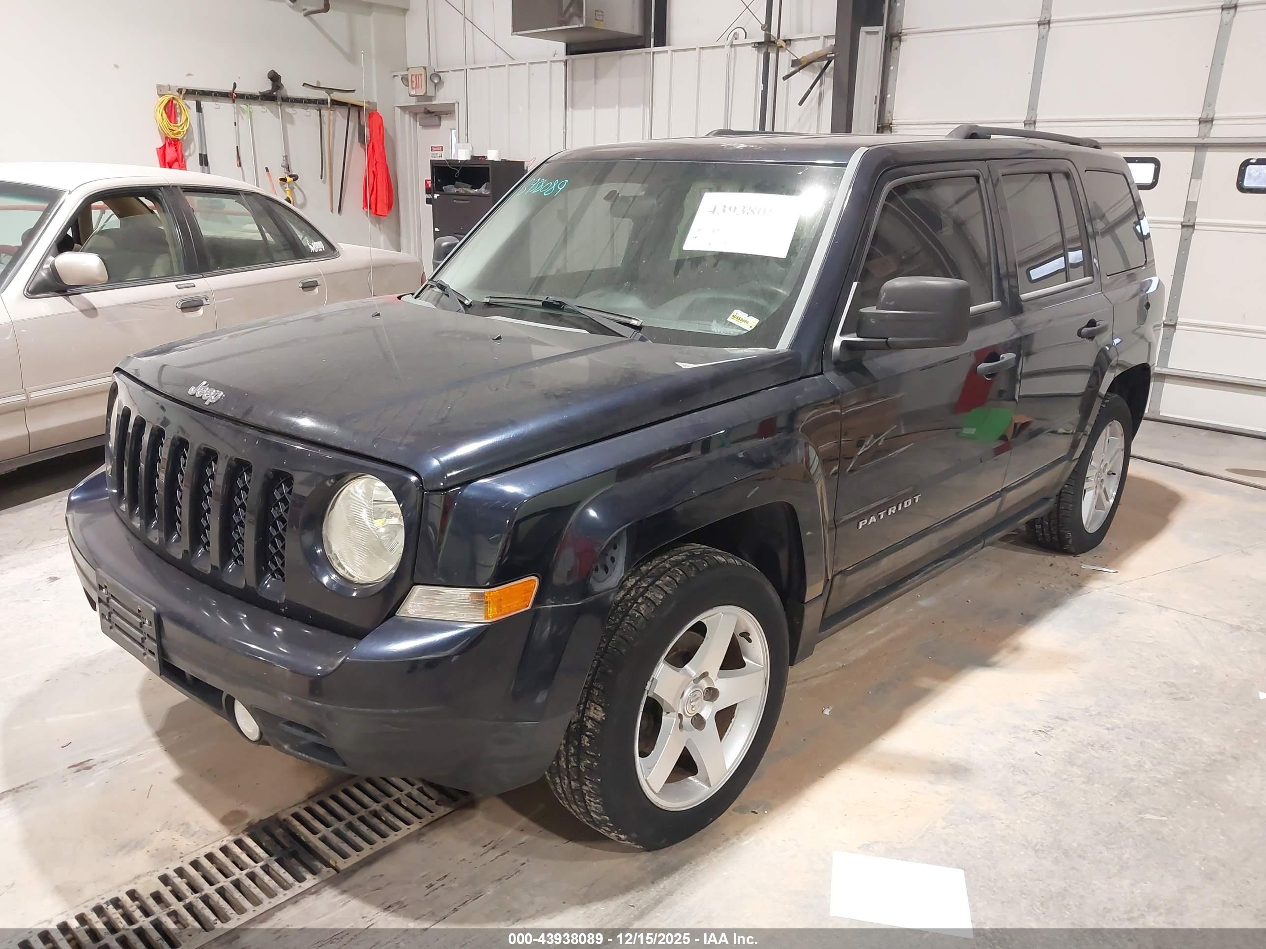 JEEP PATRIOT image 2