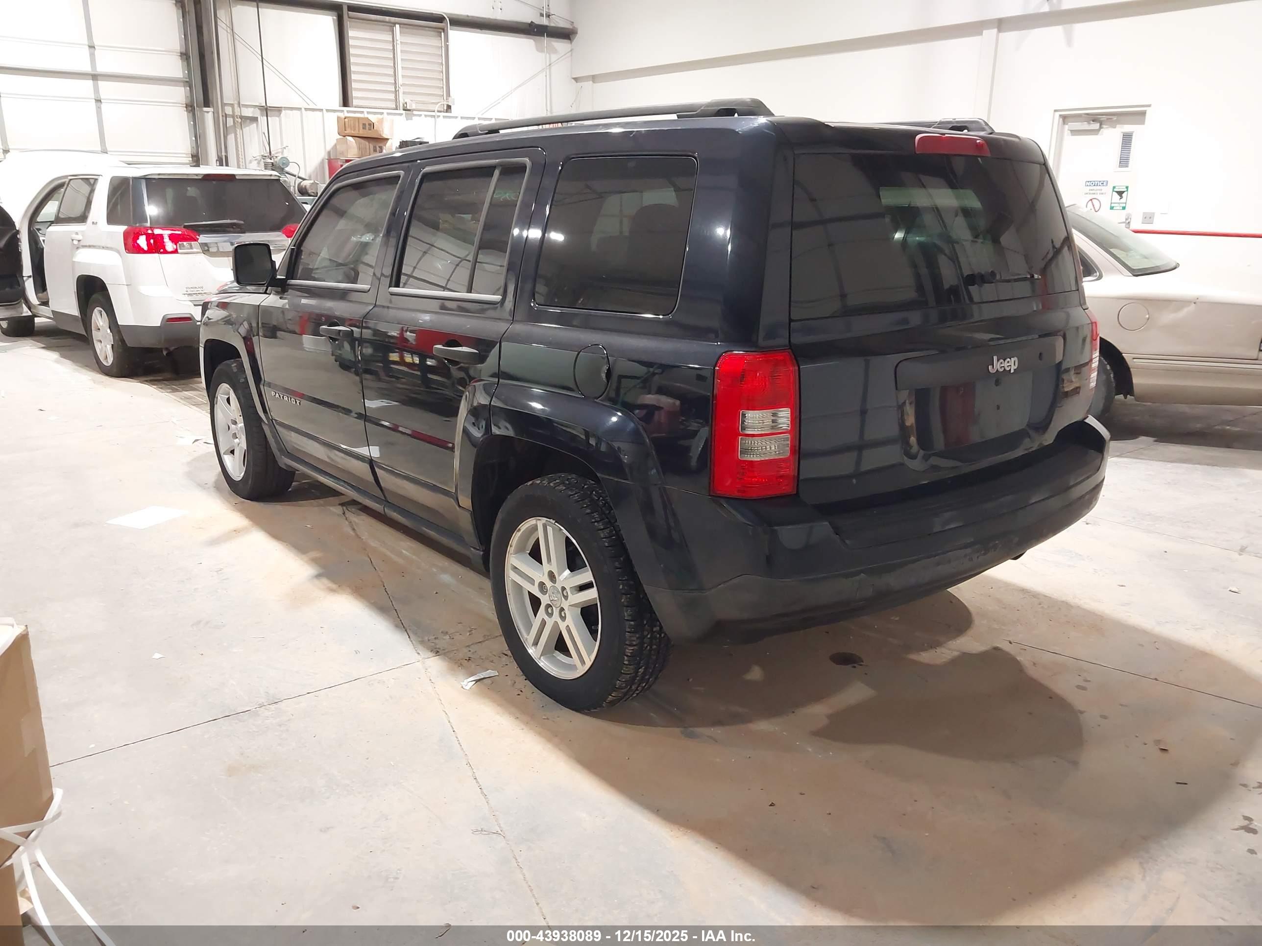 JEEP PATRIOT image 3