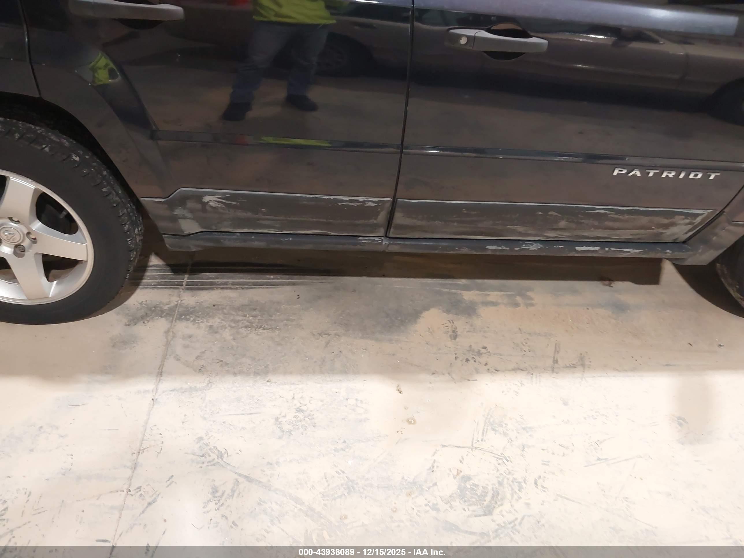 JEEP PATRIOT image 6