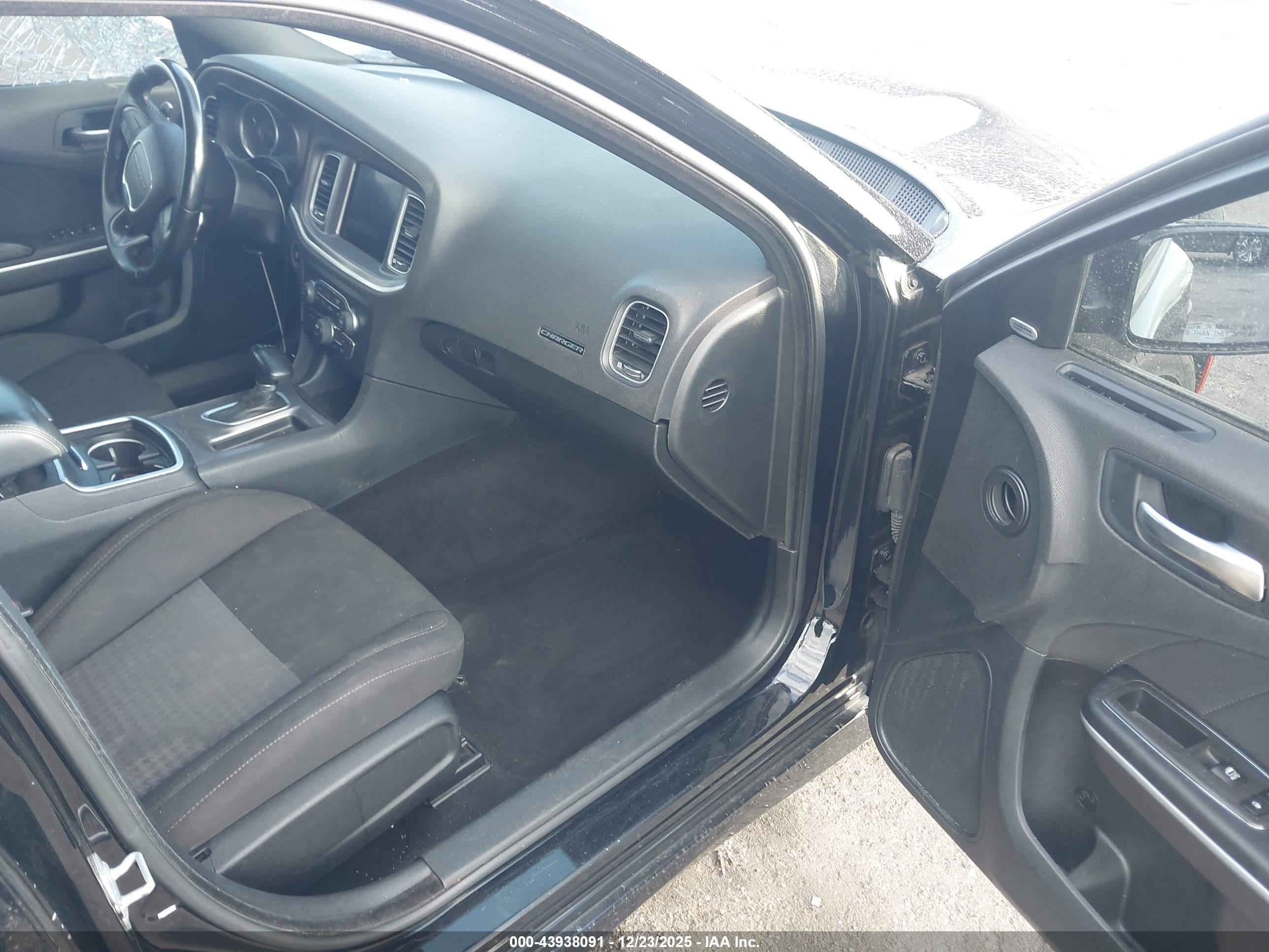 DODGE CHARGER image 5