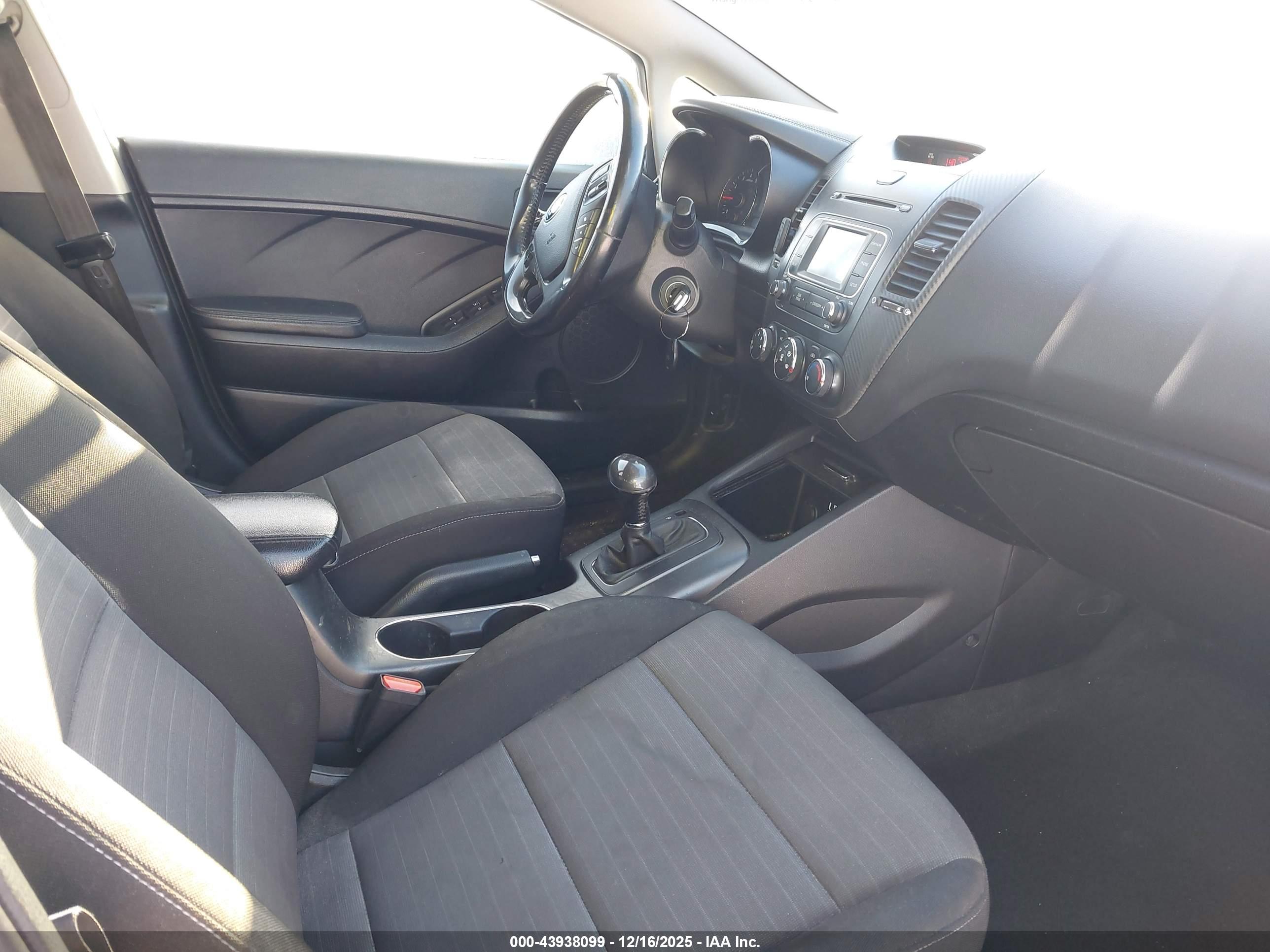 KIA FORTE image 5
