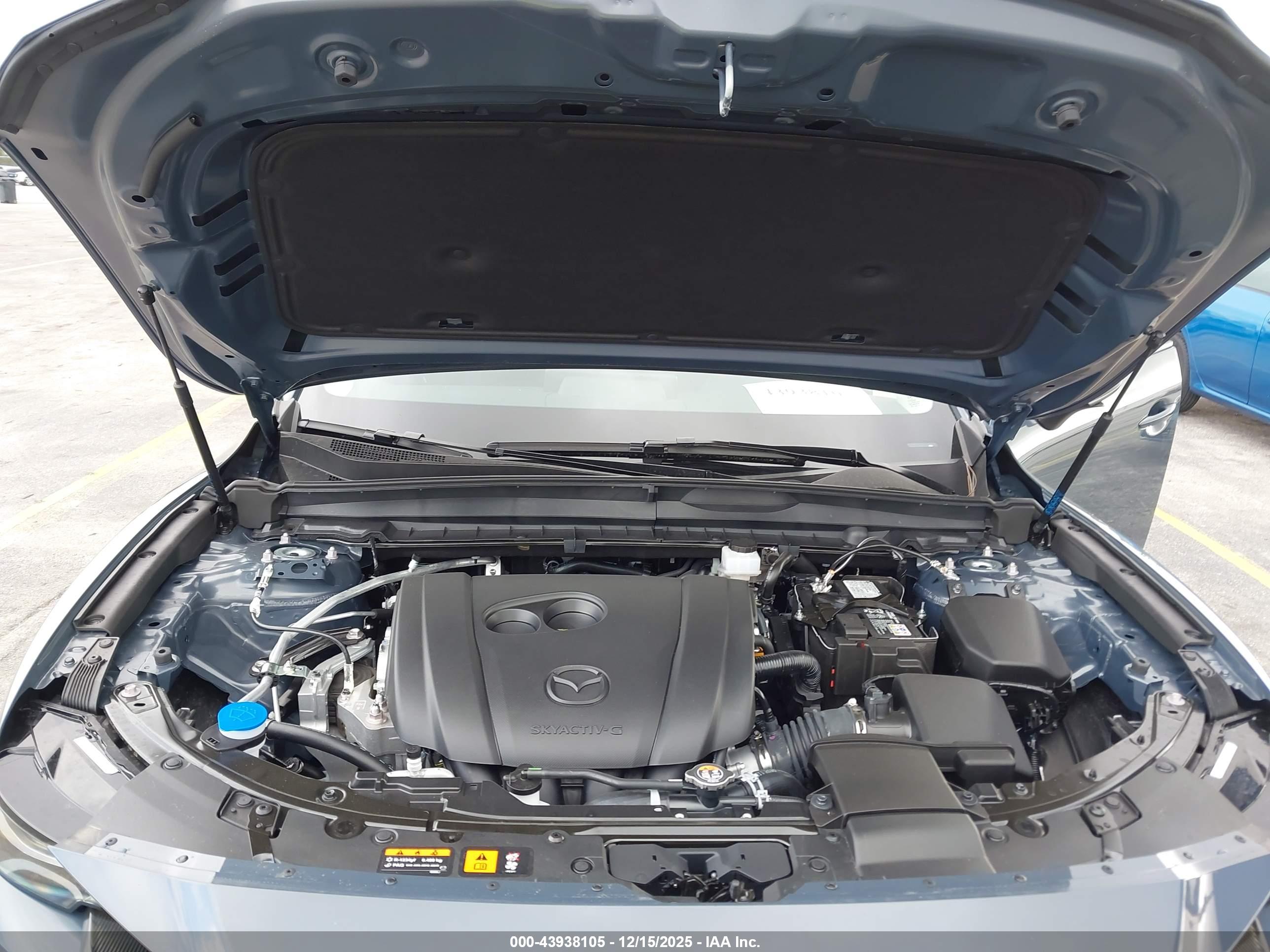 MAZDA CX-50 image 10