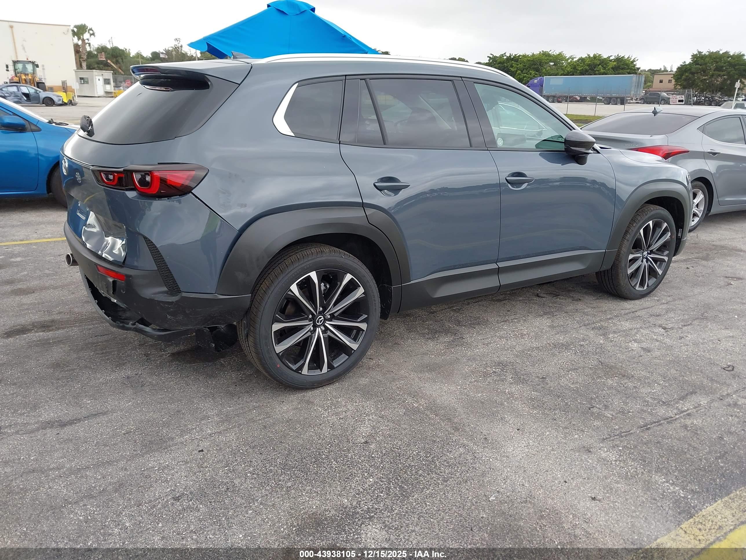 MAZDA CX-50 image 4