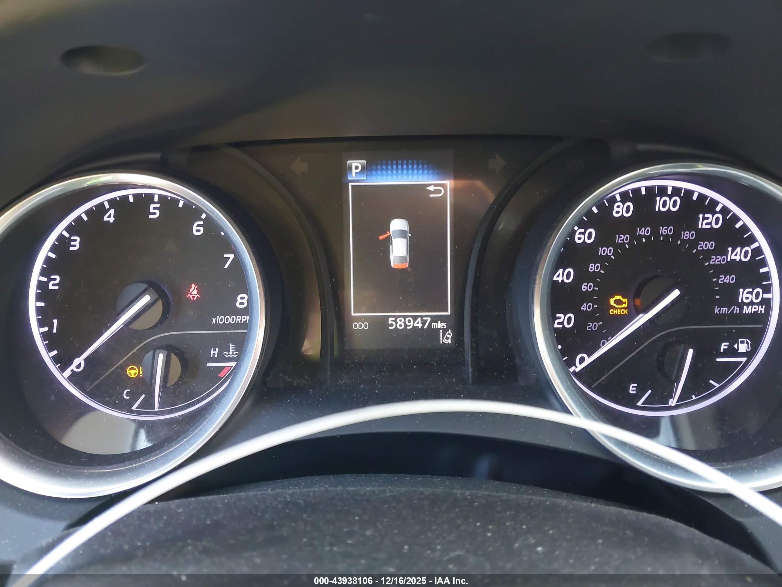 TOYOTA CAMRY image 7