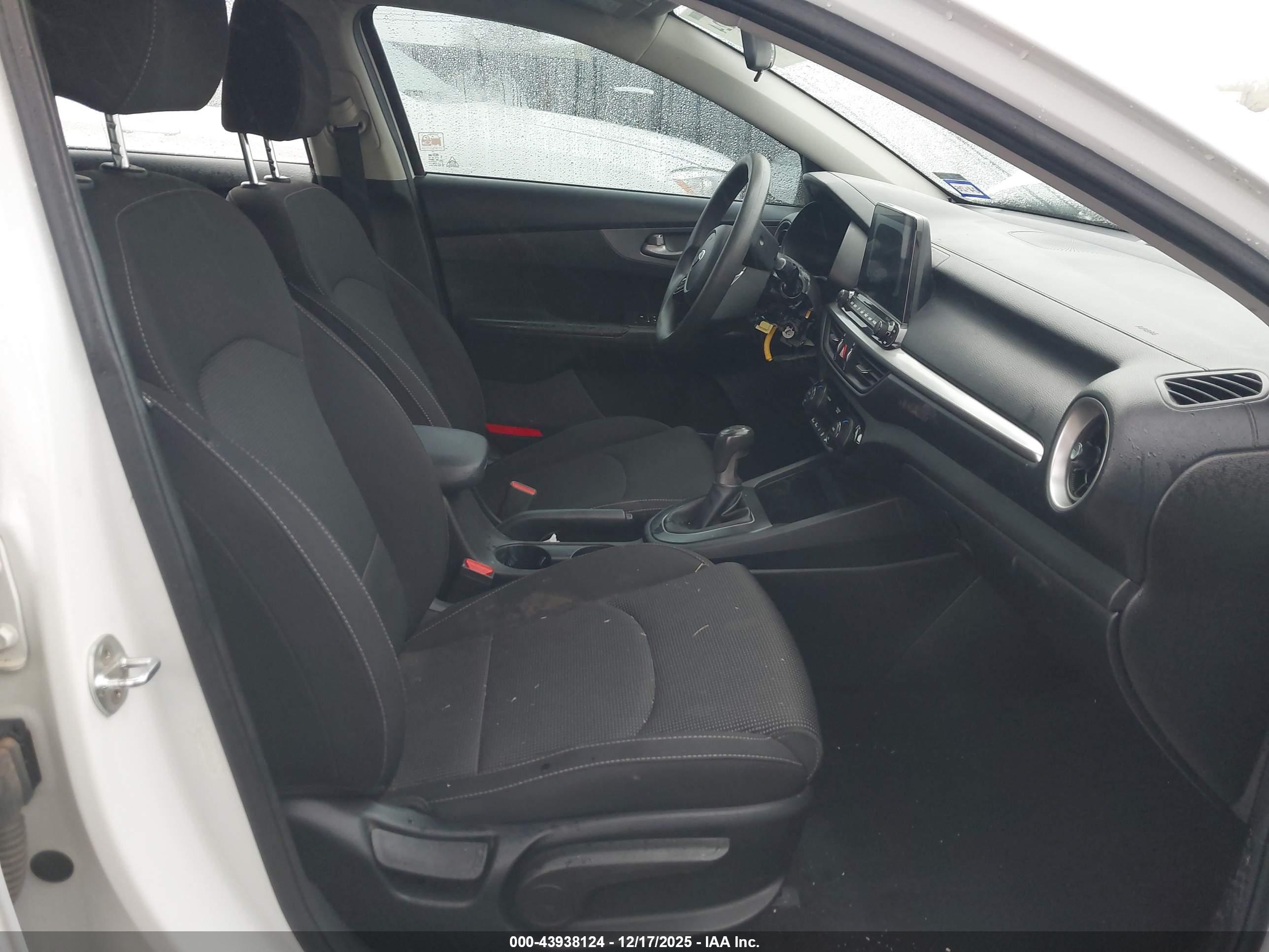 KIA FORTE image 5