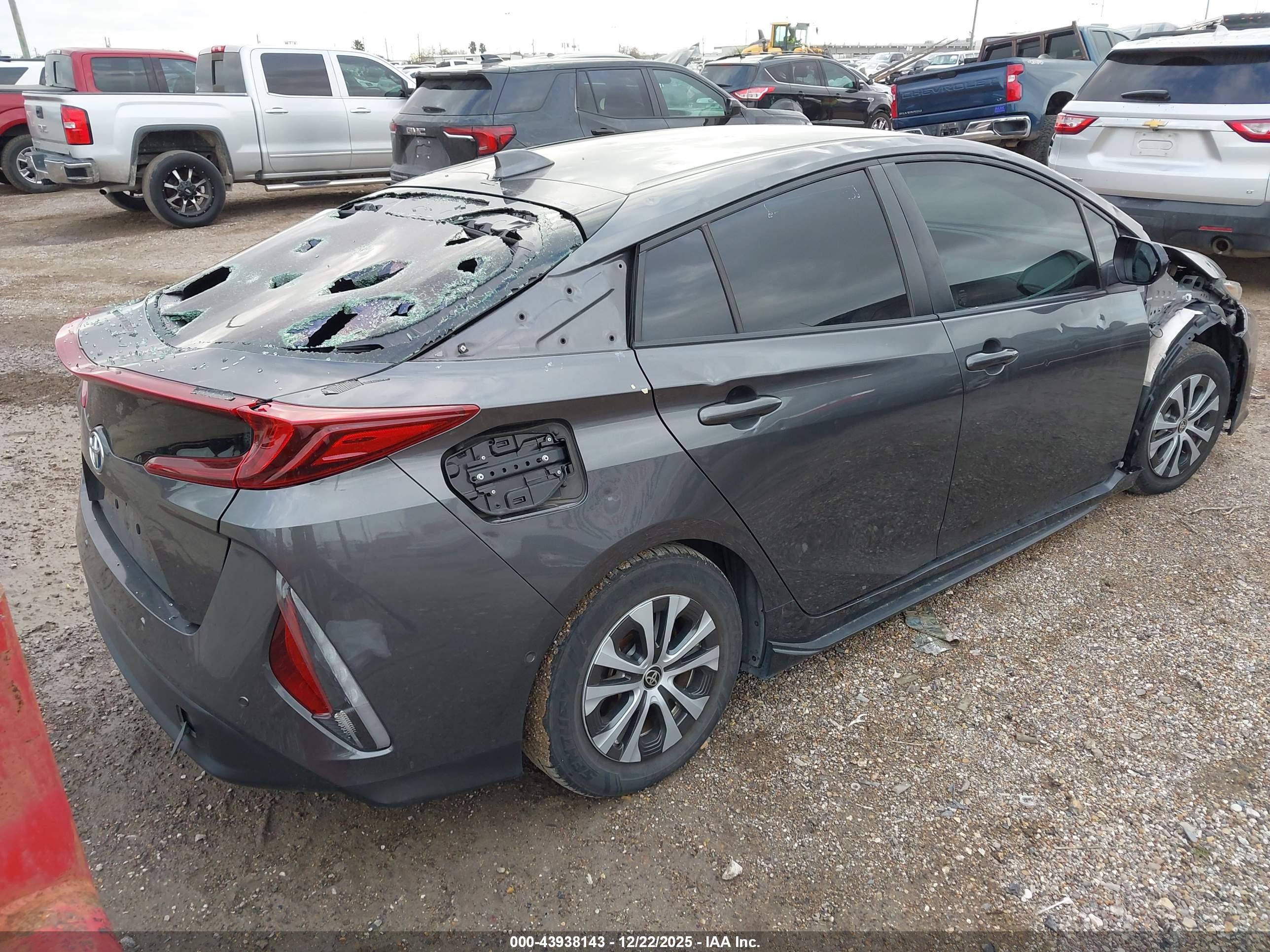 TOYOTA PRIUS image 4