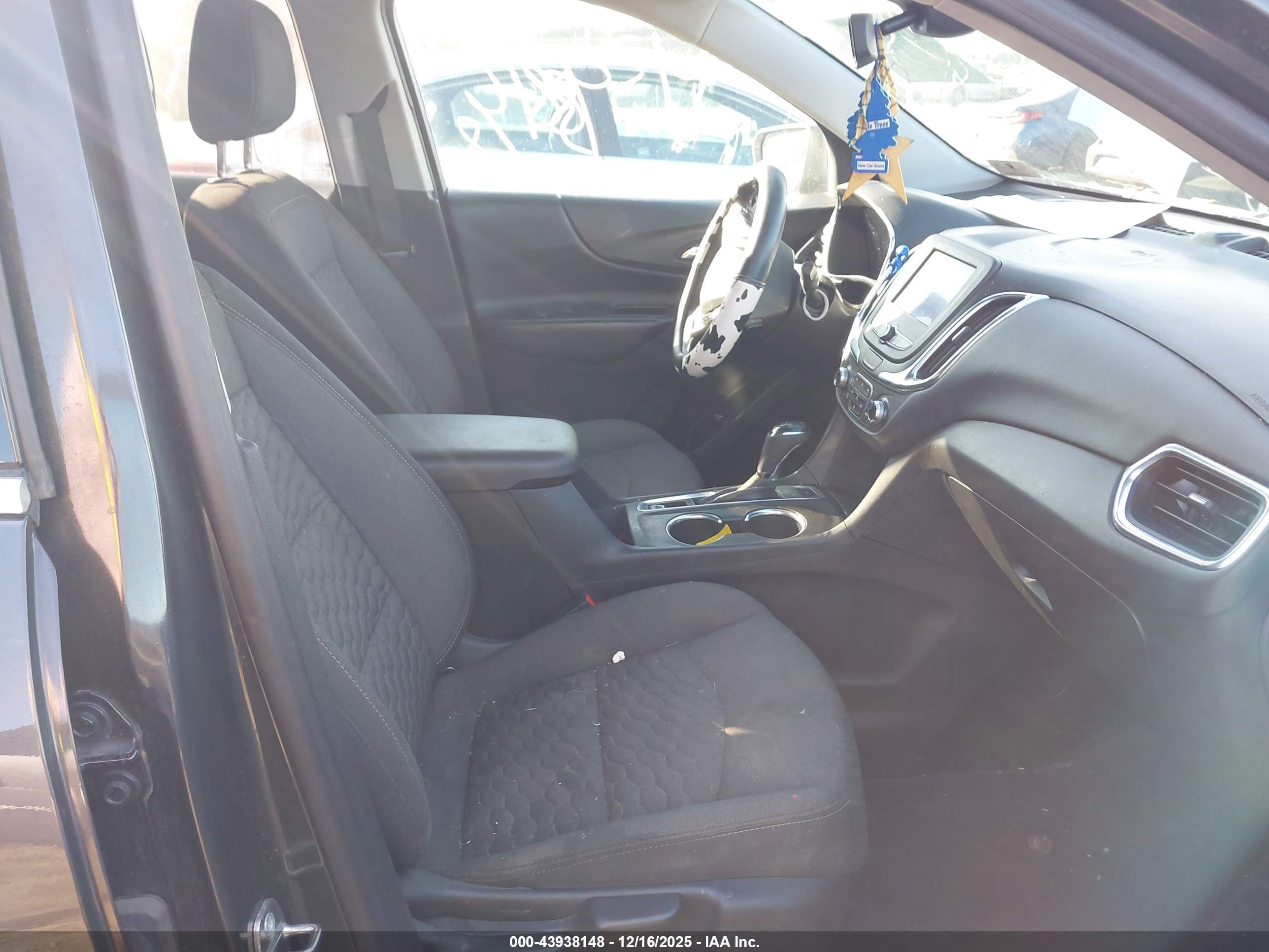 CHEVROLET EQUINOX image 5