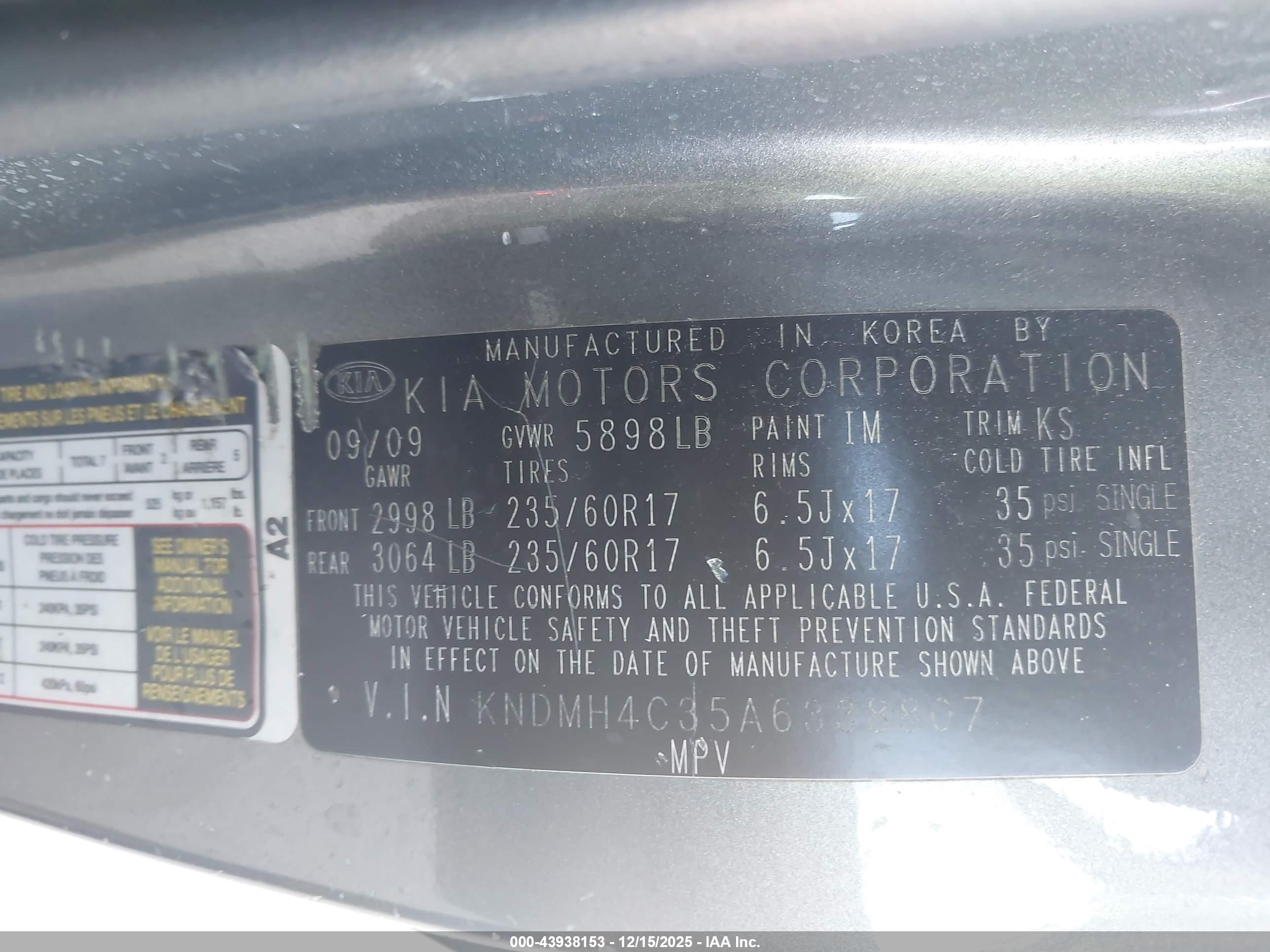 KIA SEDONA image 9
