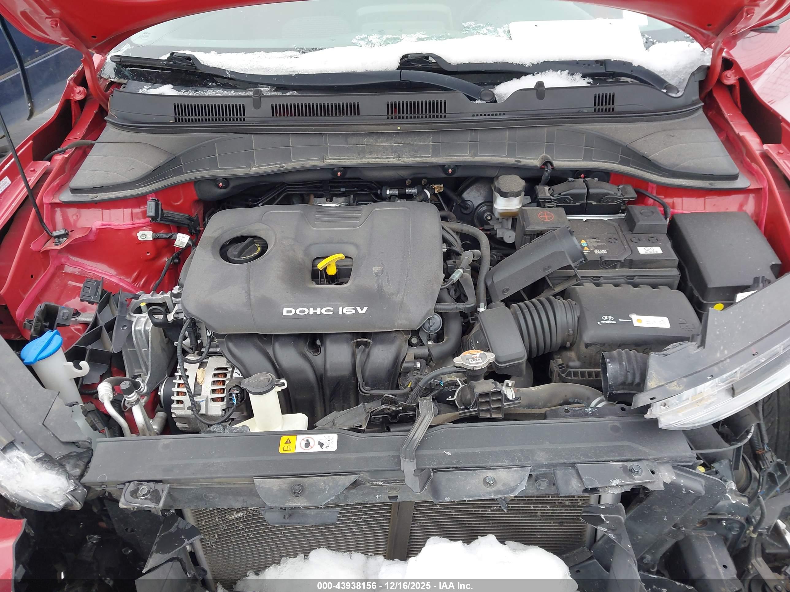 HYUNDAI KONA image 10