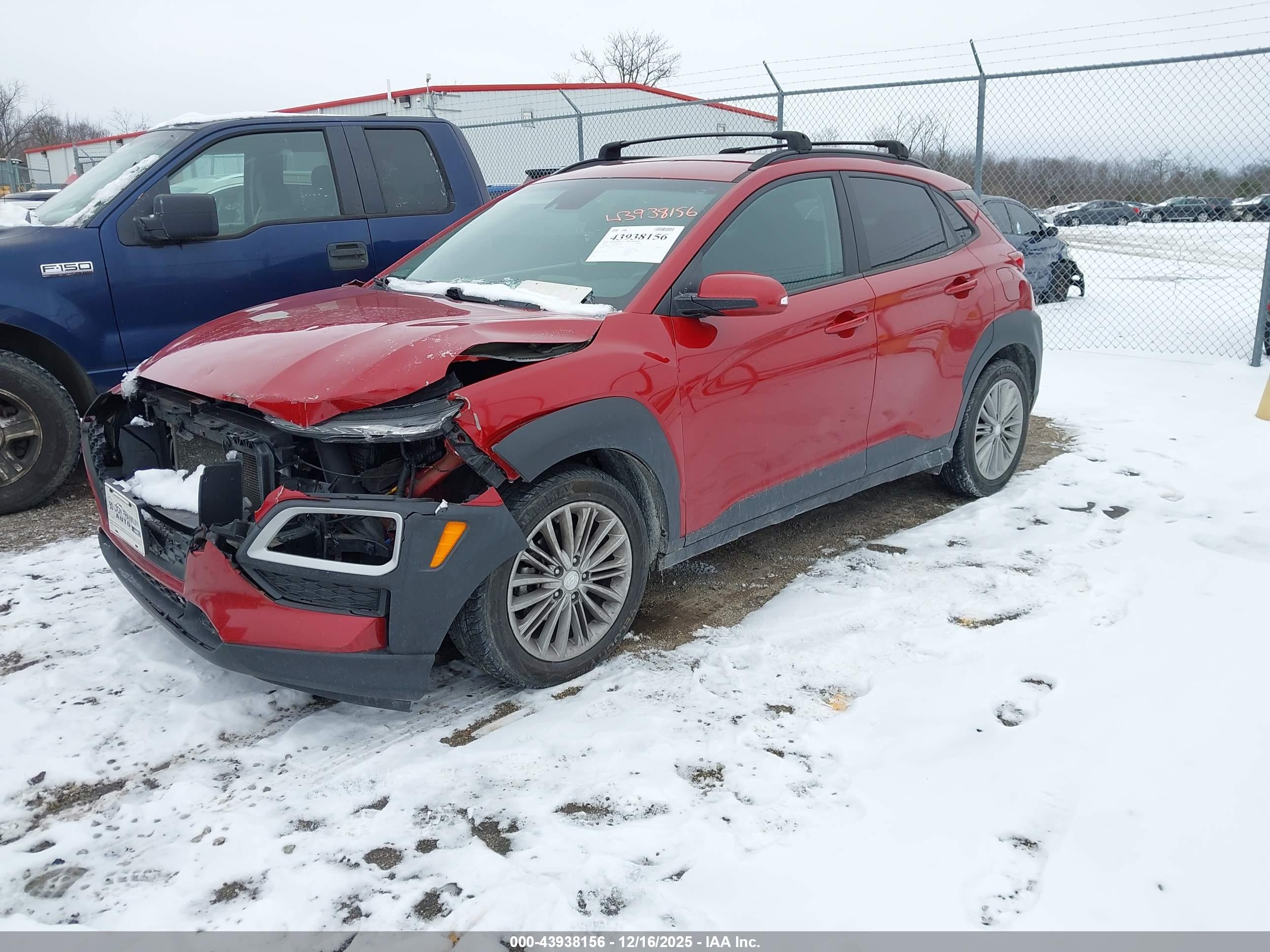 HYUNDAI KONA image 2