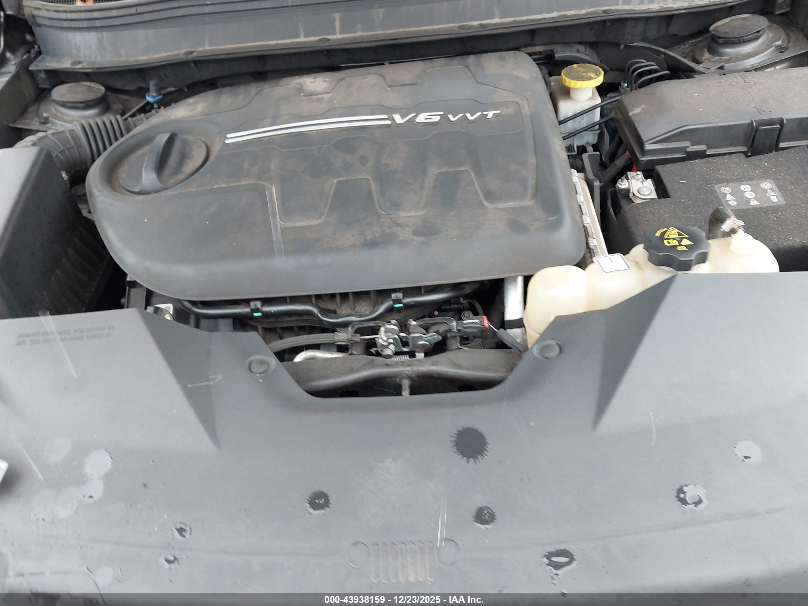 JEEP CHEROKEE image 10