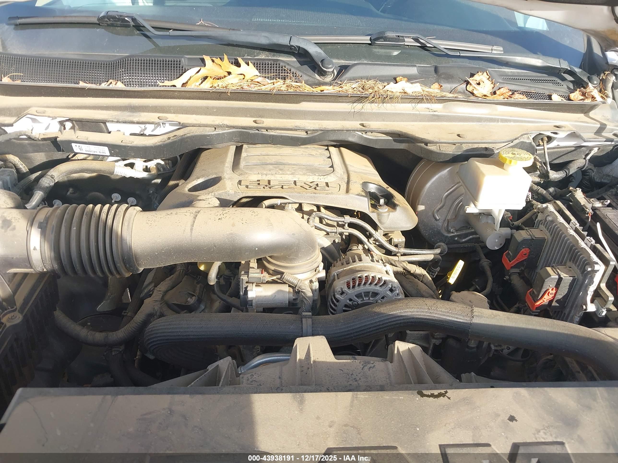 RAM 1500 image 10