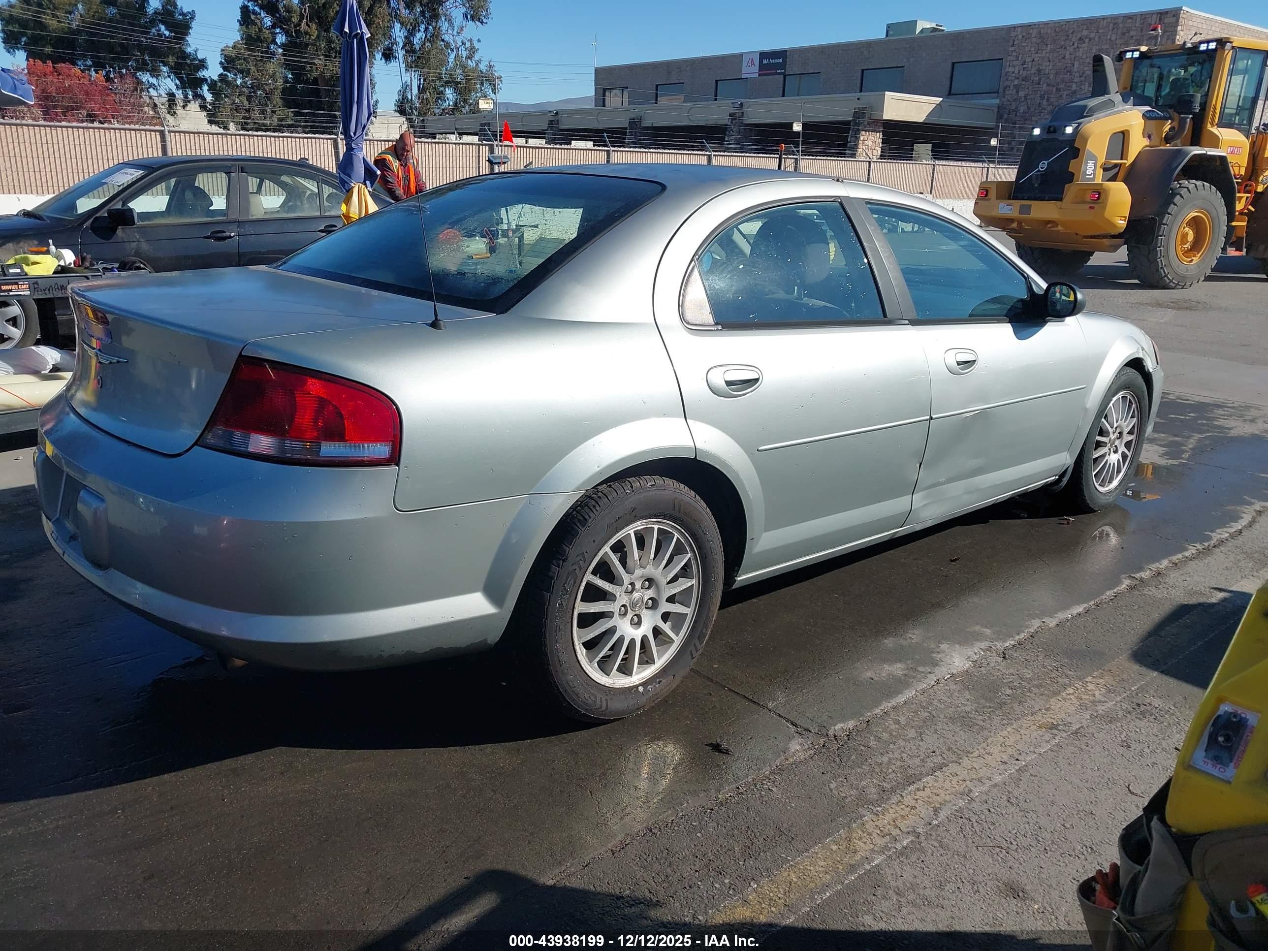 CHRYSLER SEBRING image 4