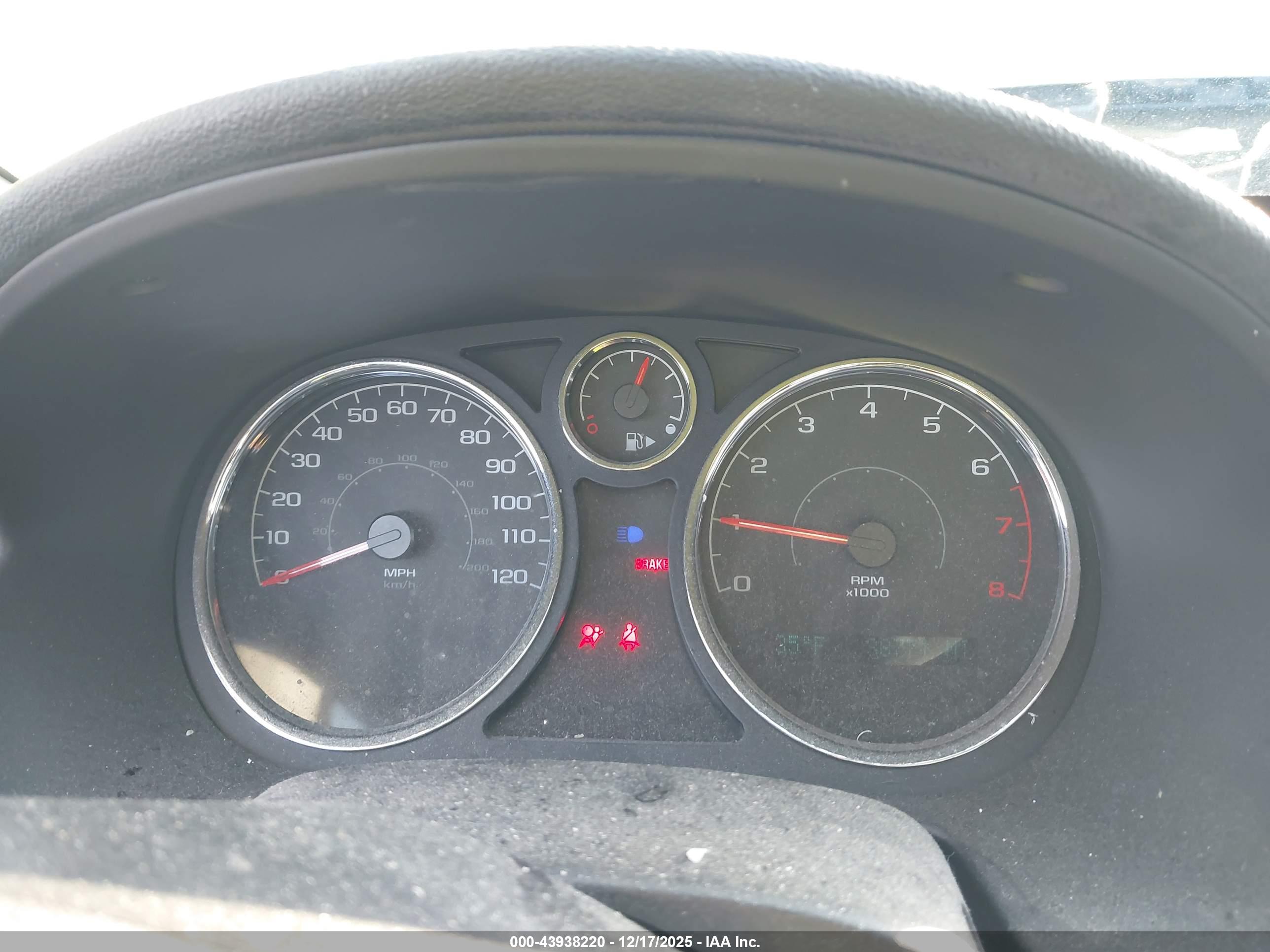 CHEVROLET COBALT image 7