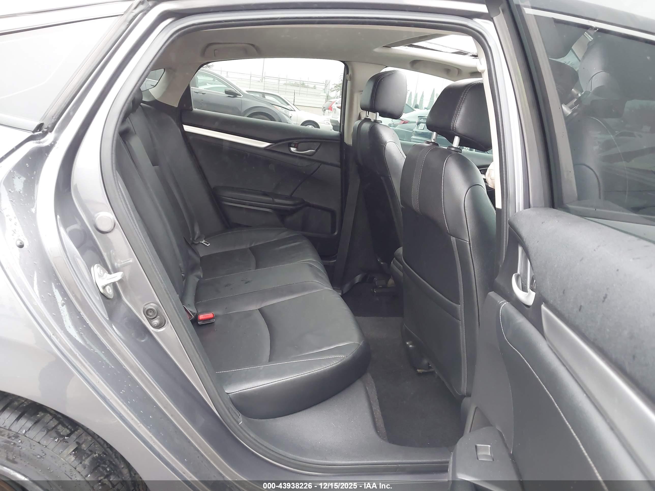 HONDA CIVIC image 8