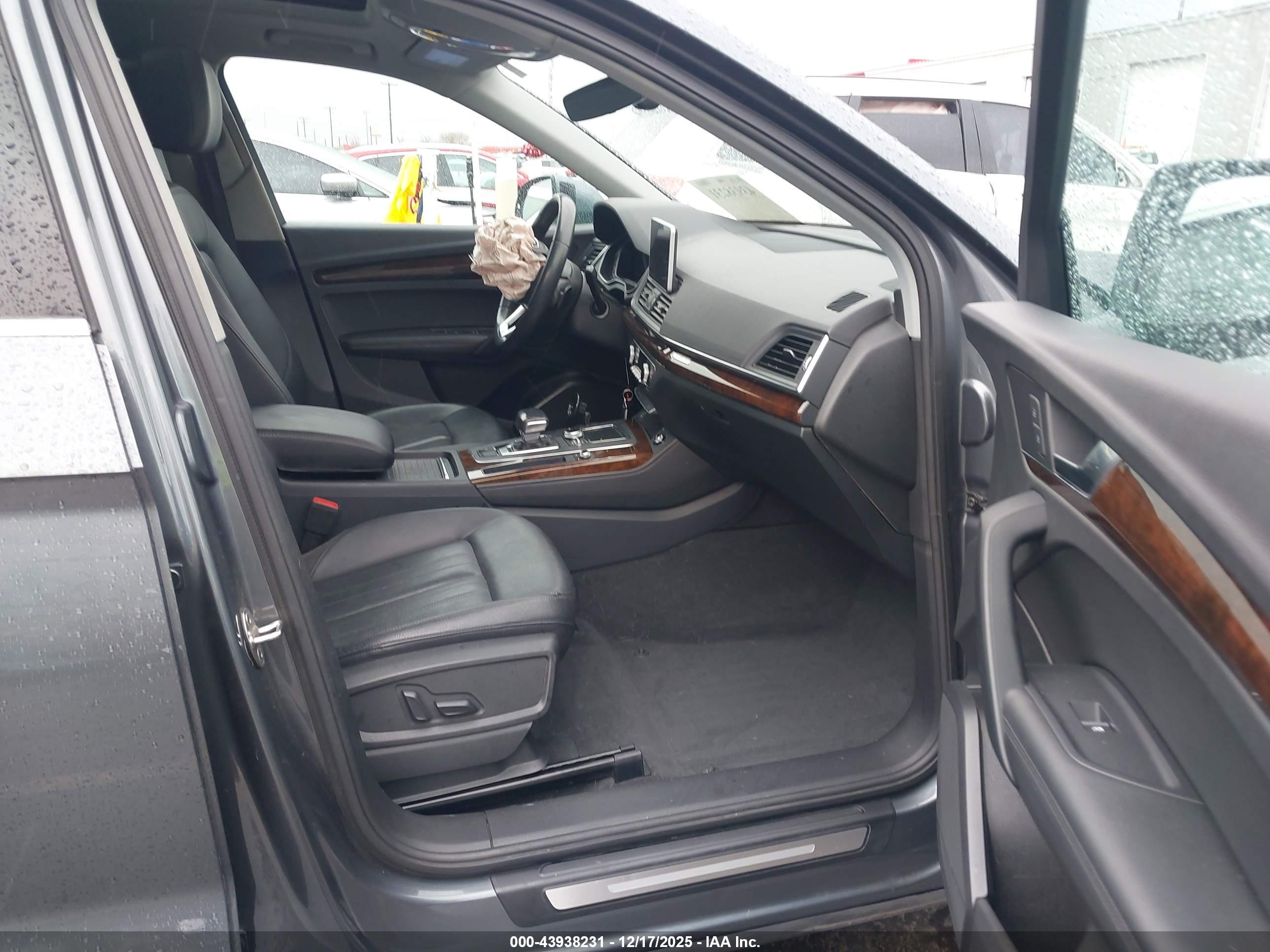 AUDI Q5 image 5