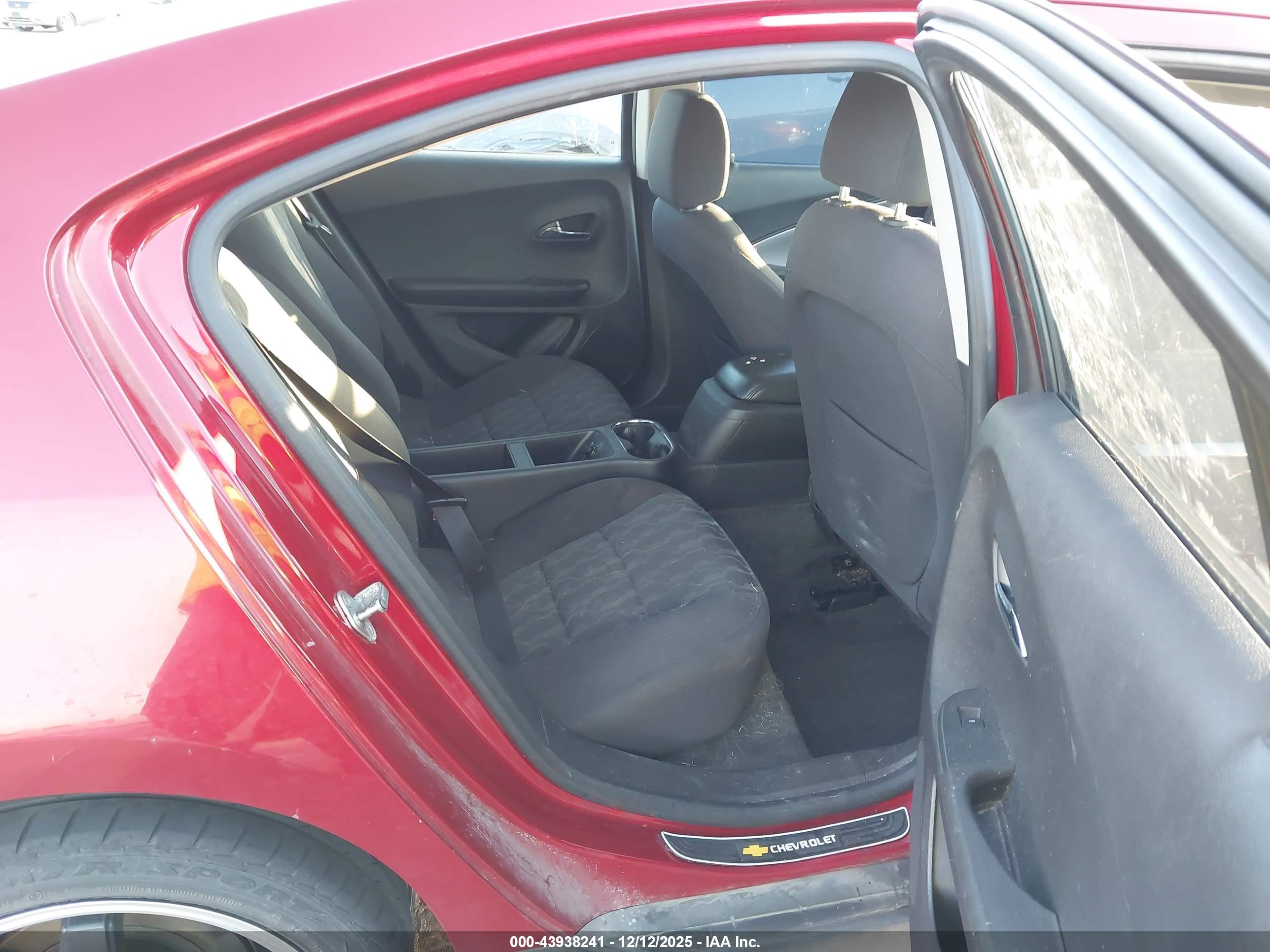 CHEVROLET VOLT image 8