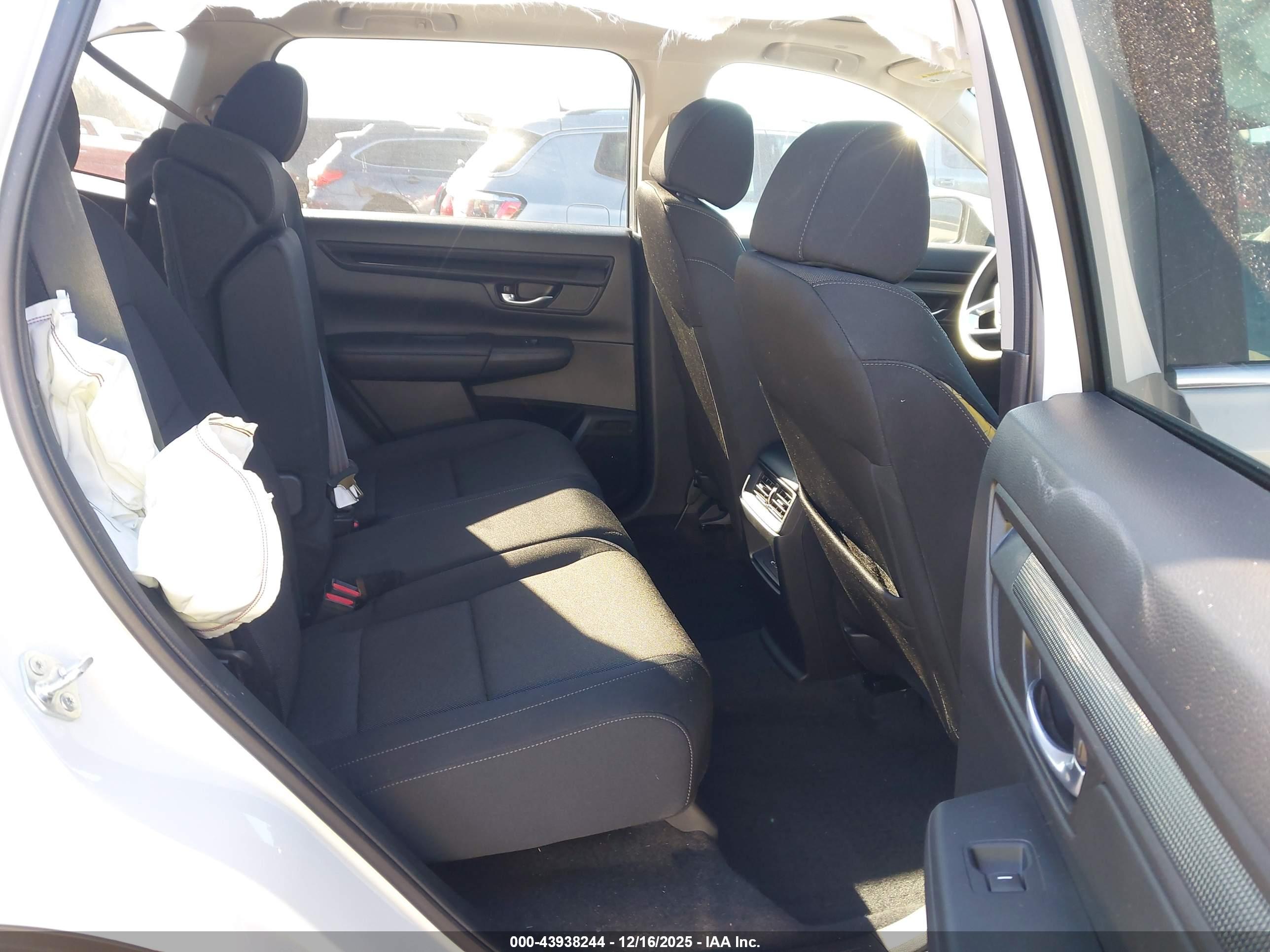 HONDA CR-V image 8