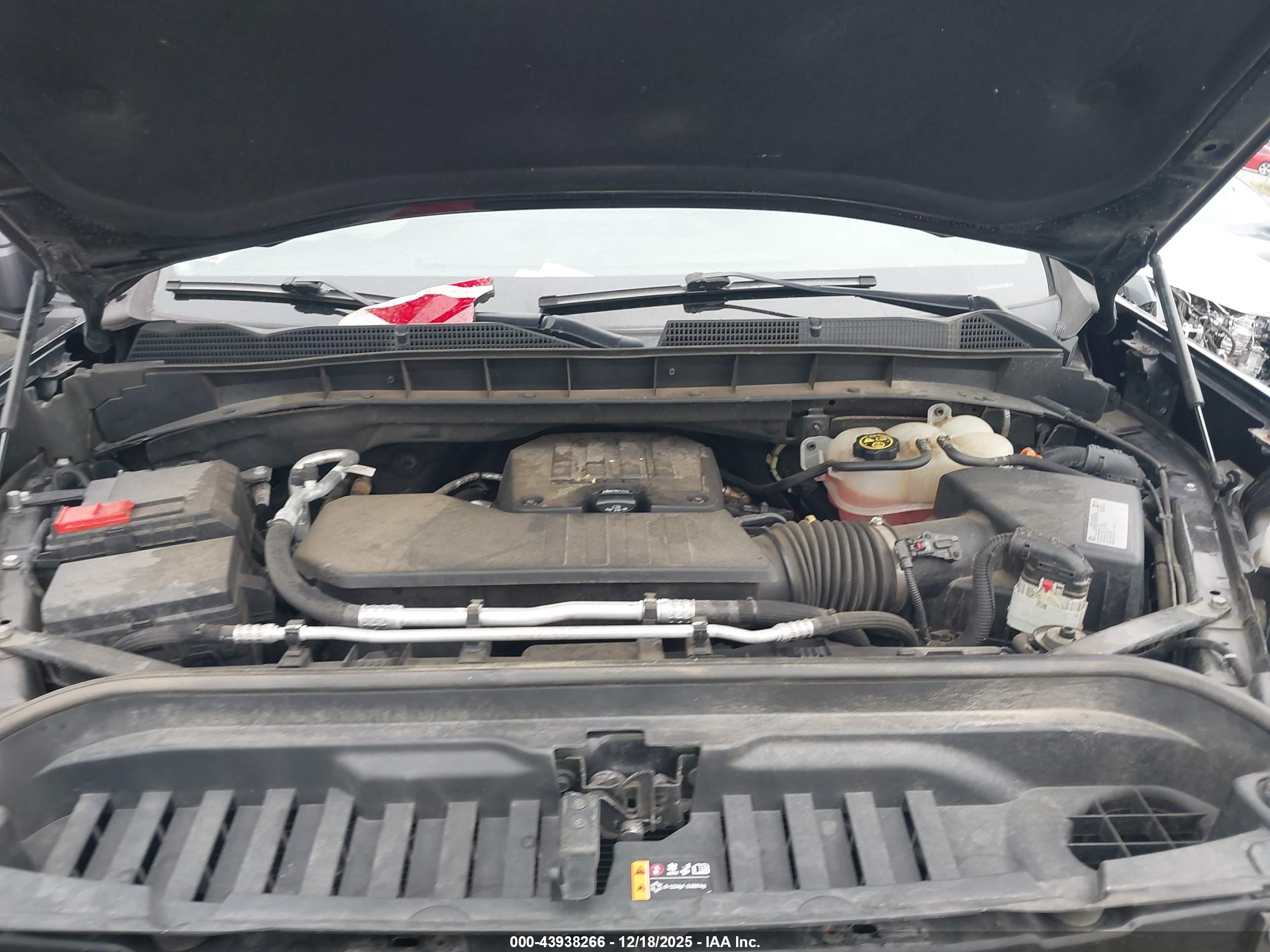 GMC SIERRA image 10