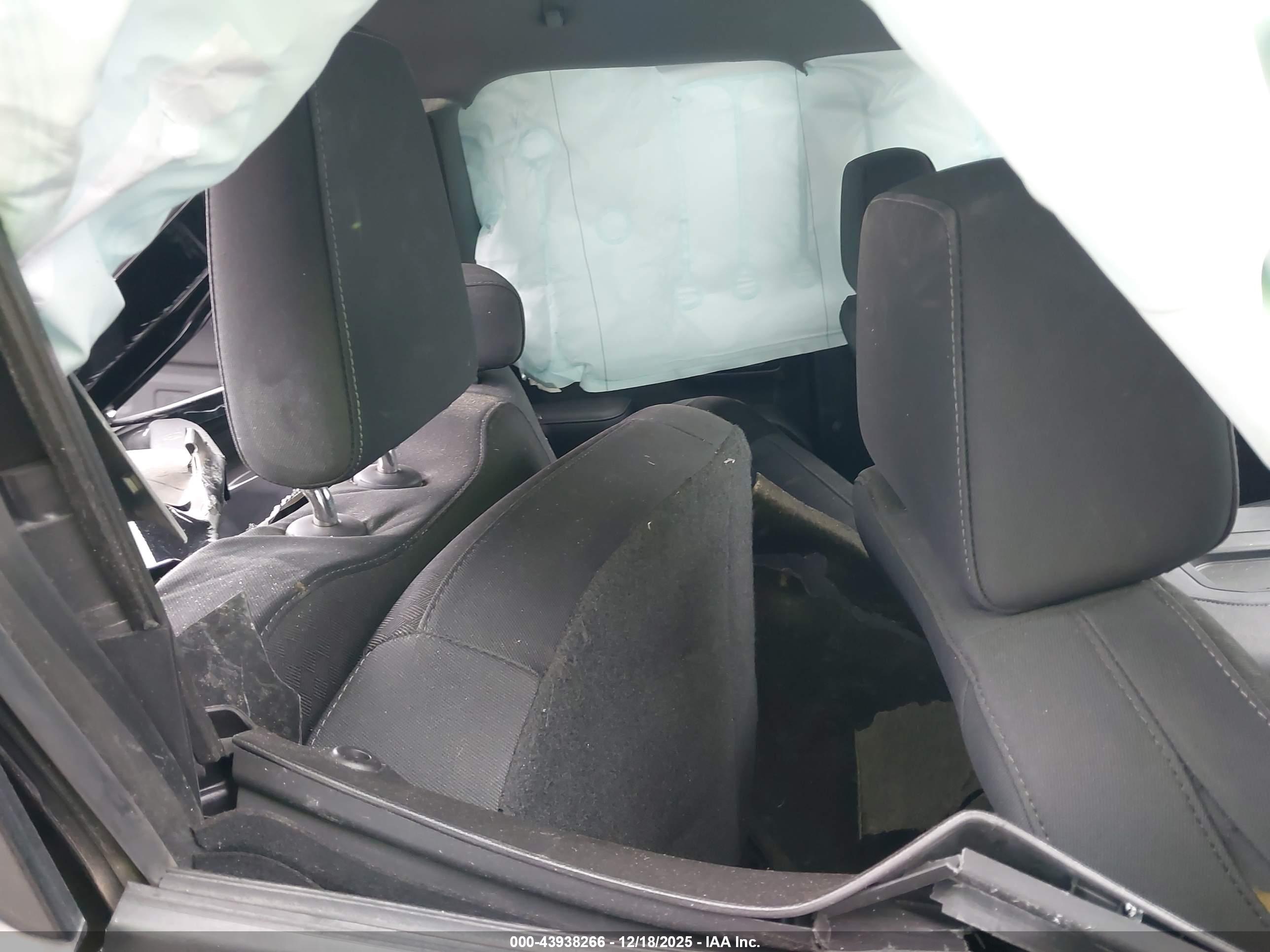 GMC SIERRA image 8