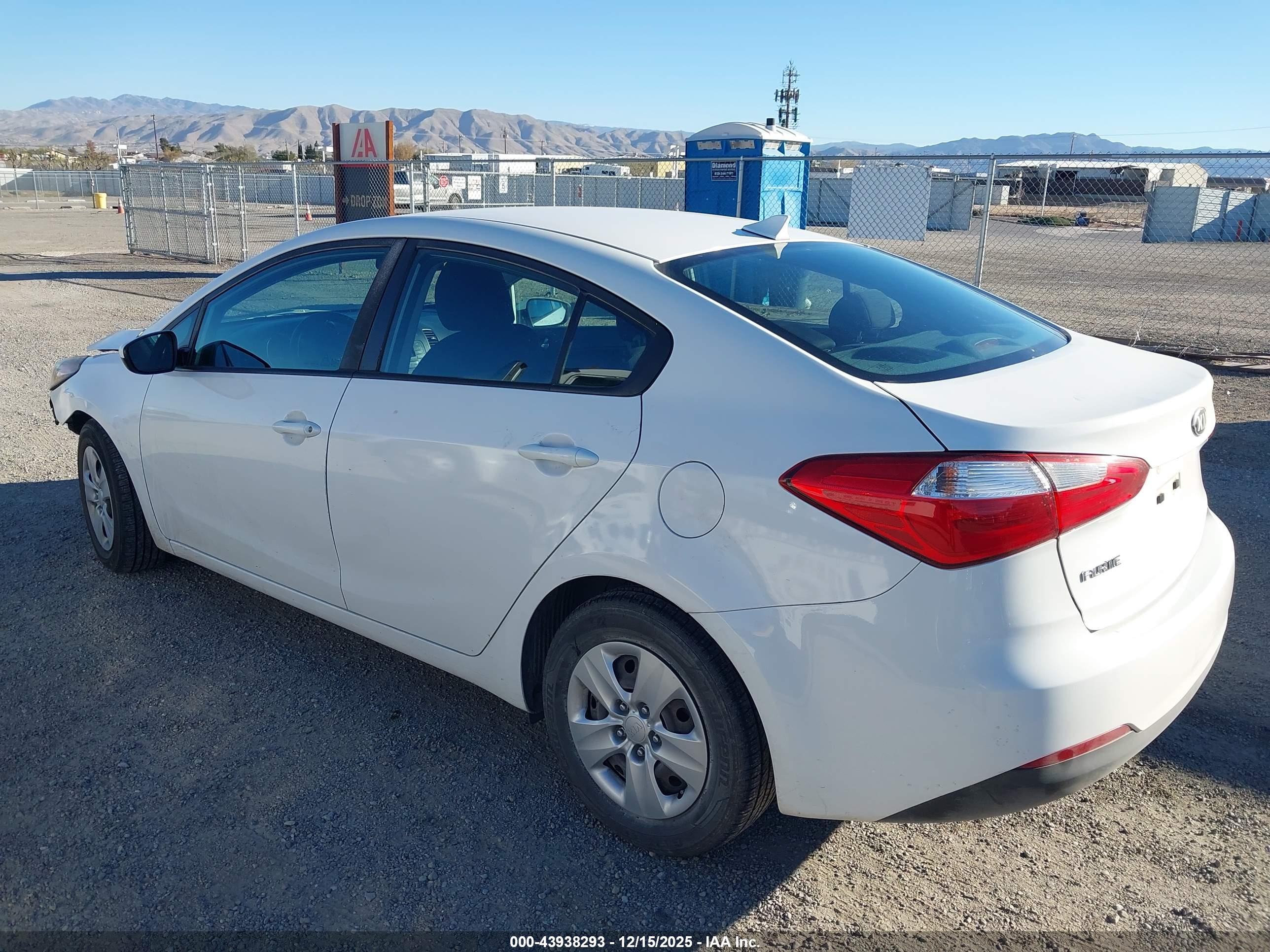 KIA FORTE image 3