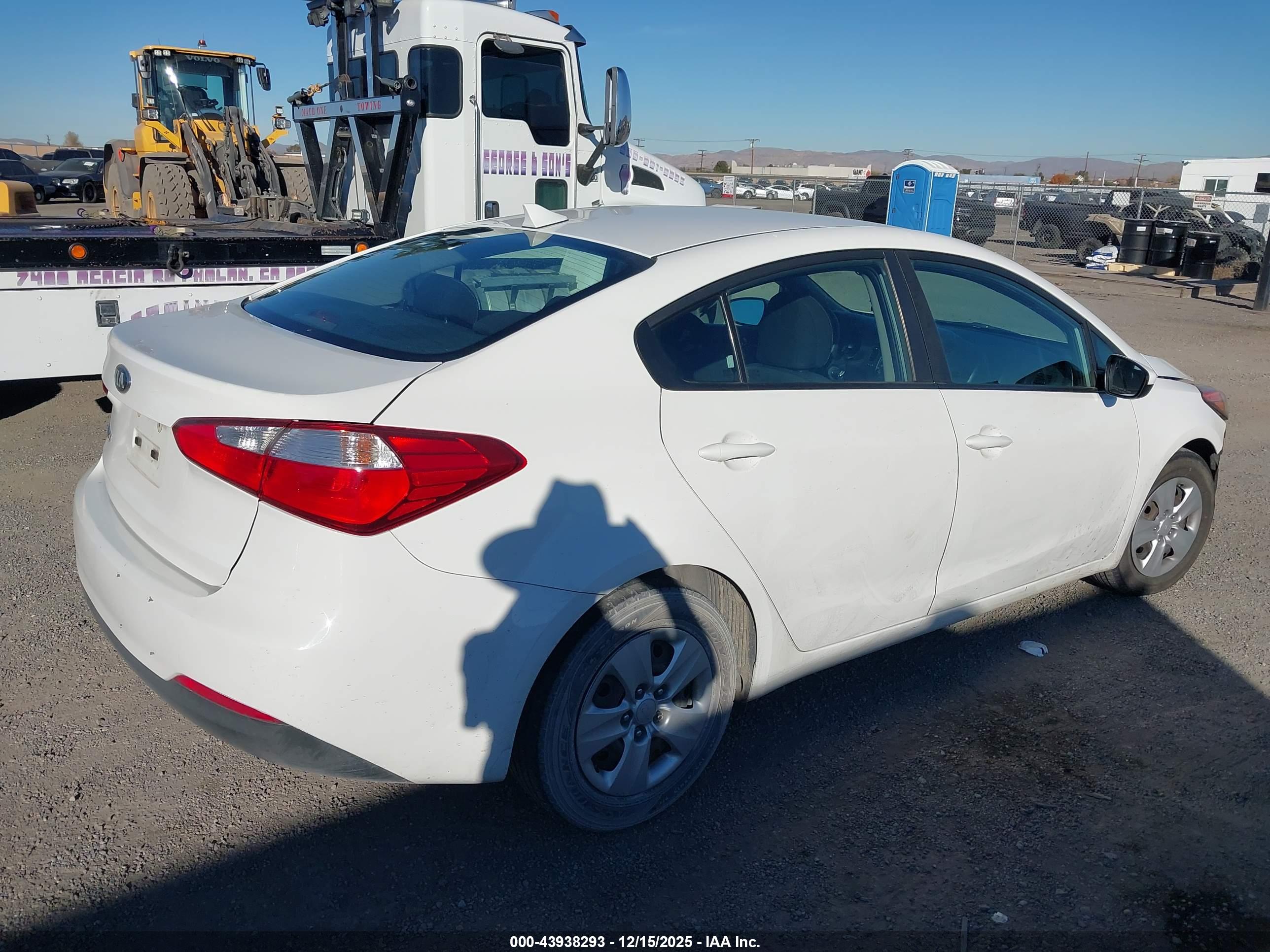 KIA FORTE image 4