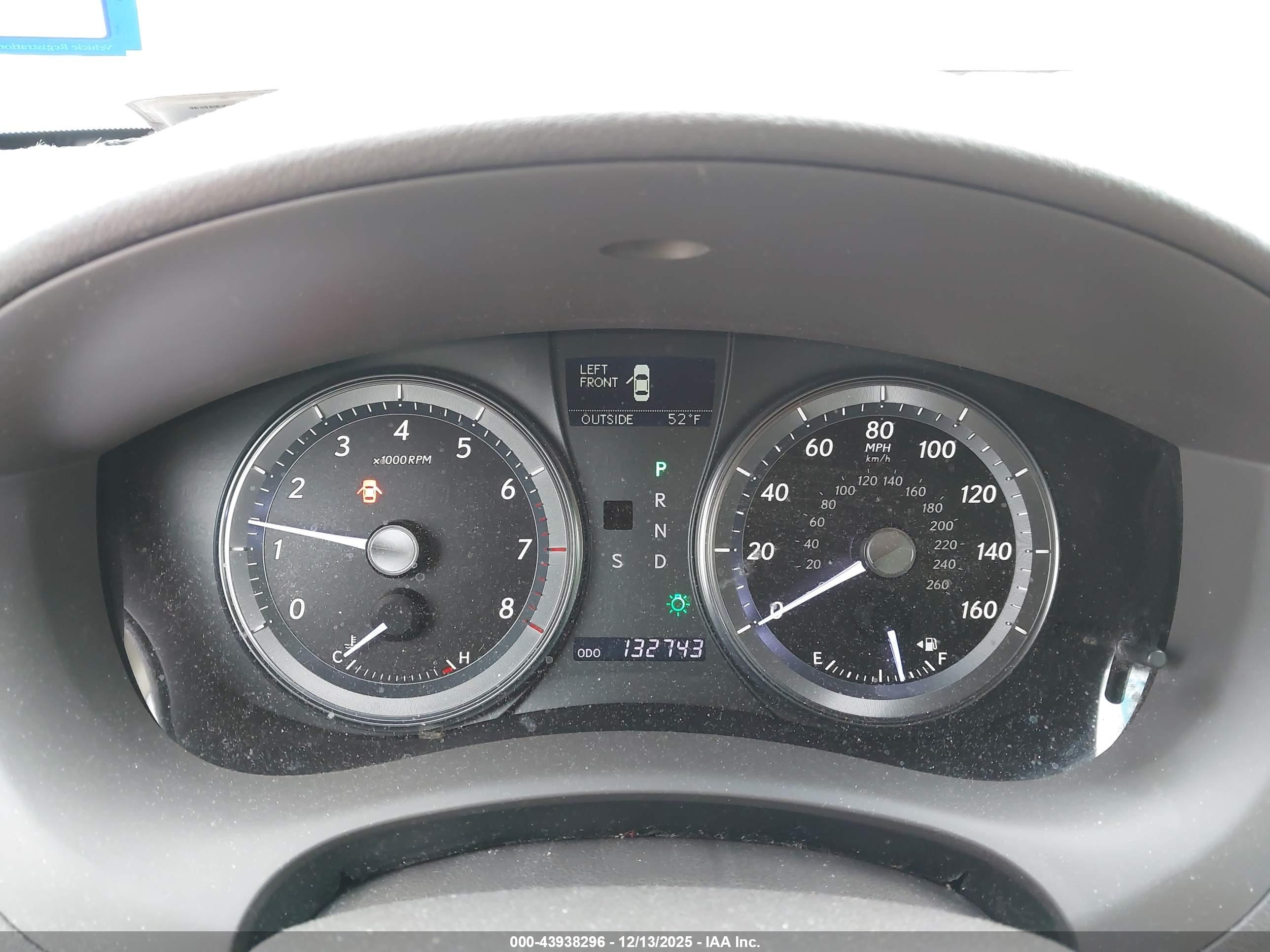 LEXUS ES image 7