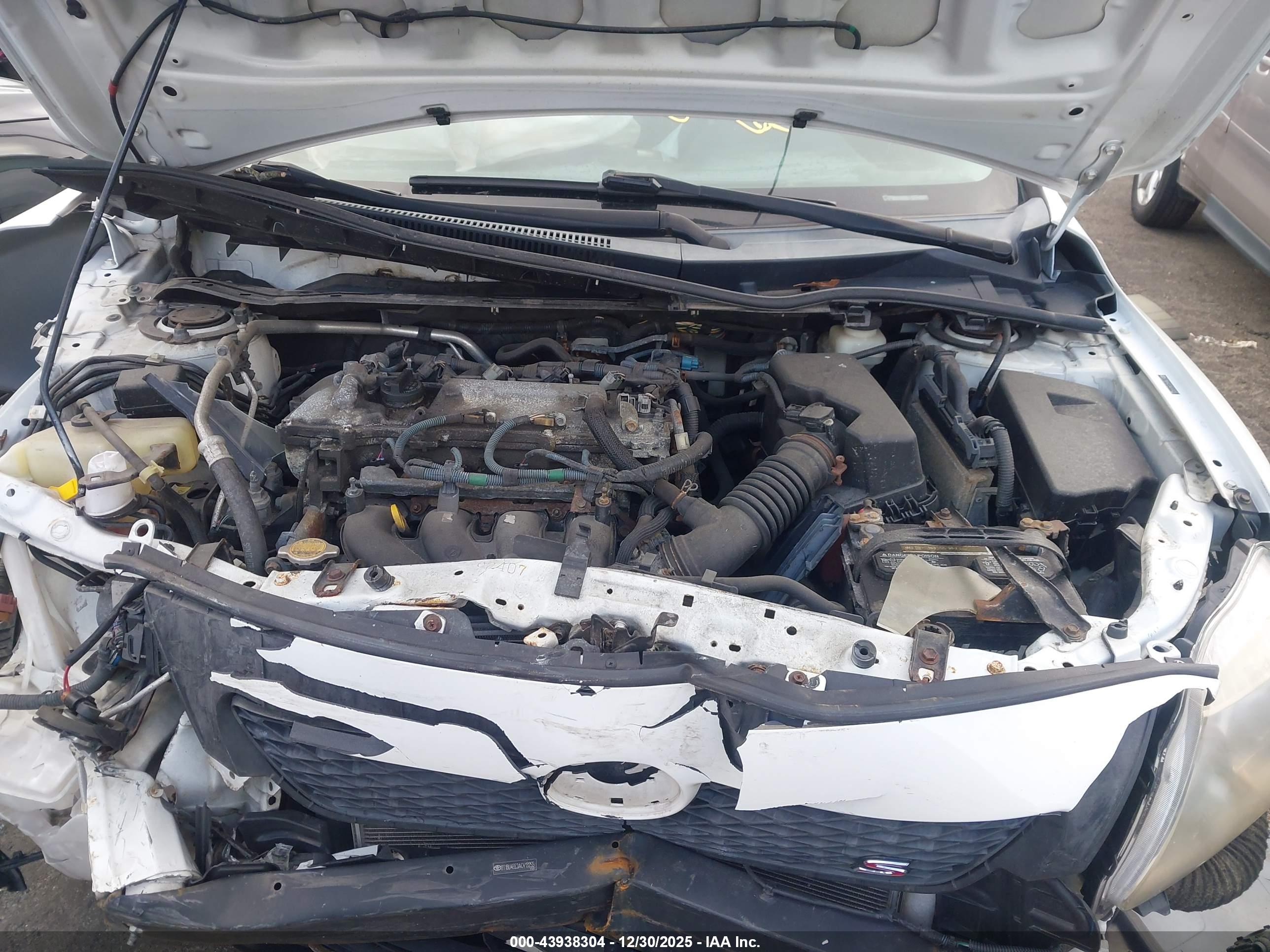 TOYOTA COROLLA image 10