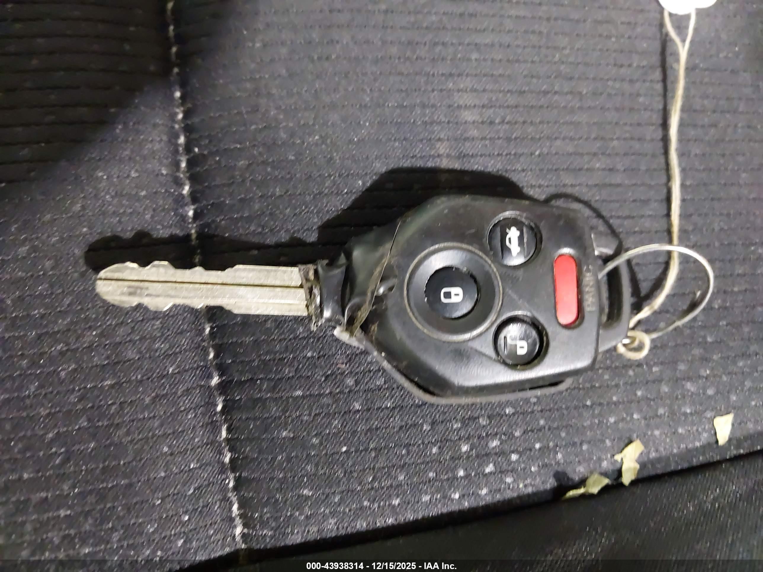 SUBARU LEGACY image 11