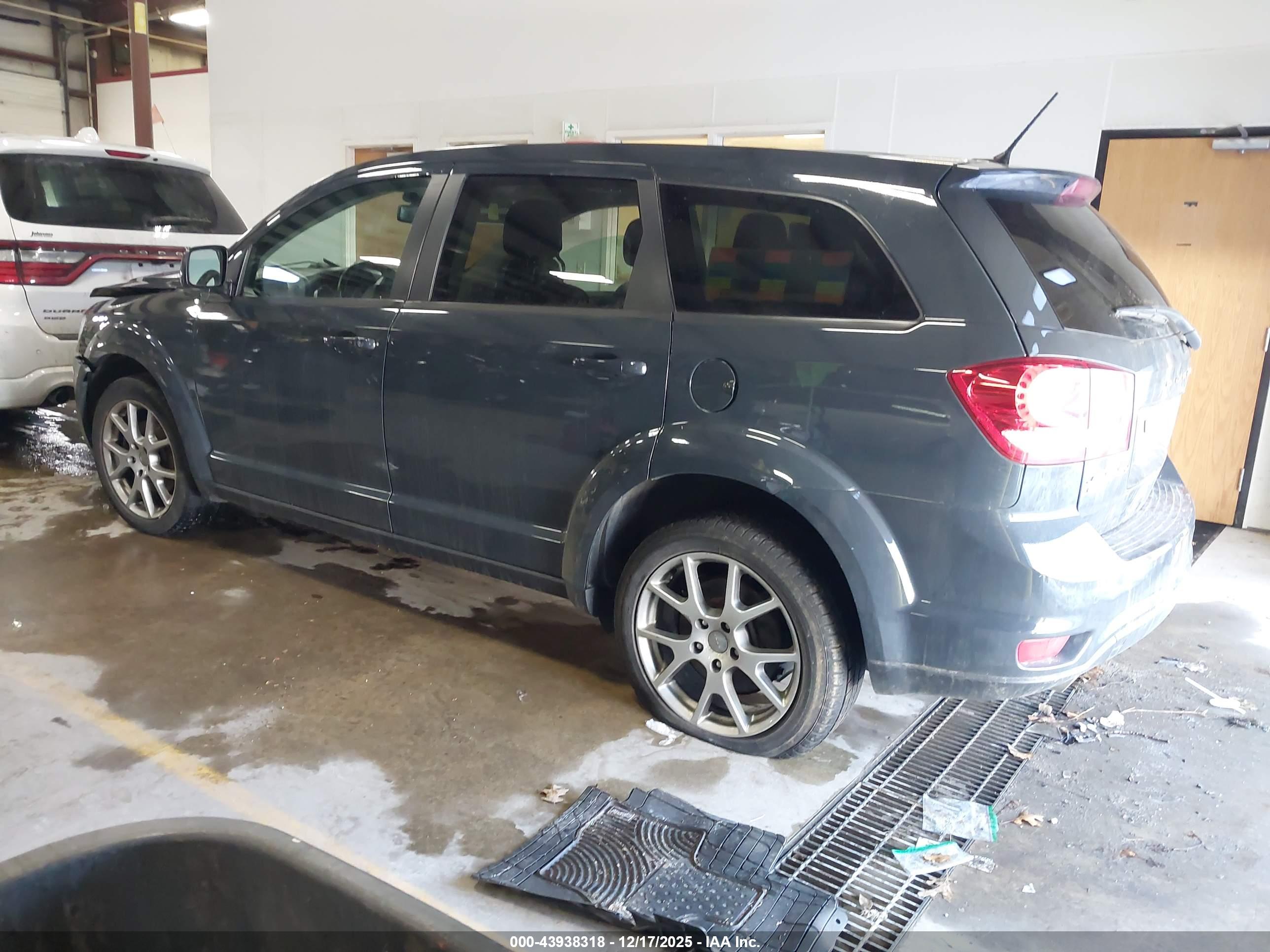 DODGE JOURNEY image 3
