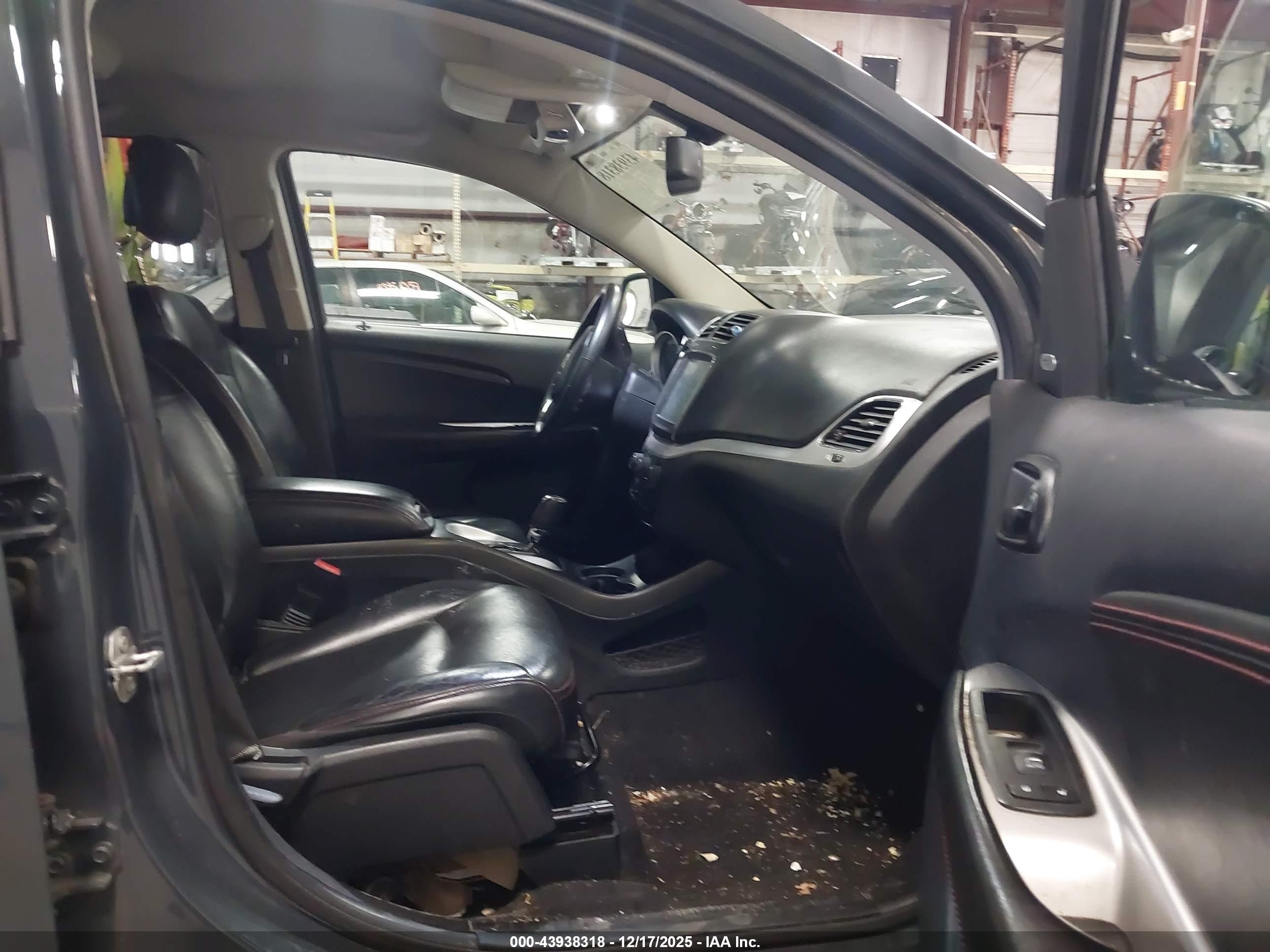 DODGE JOURNEY image 5