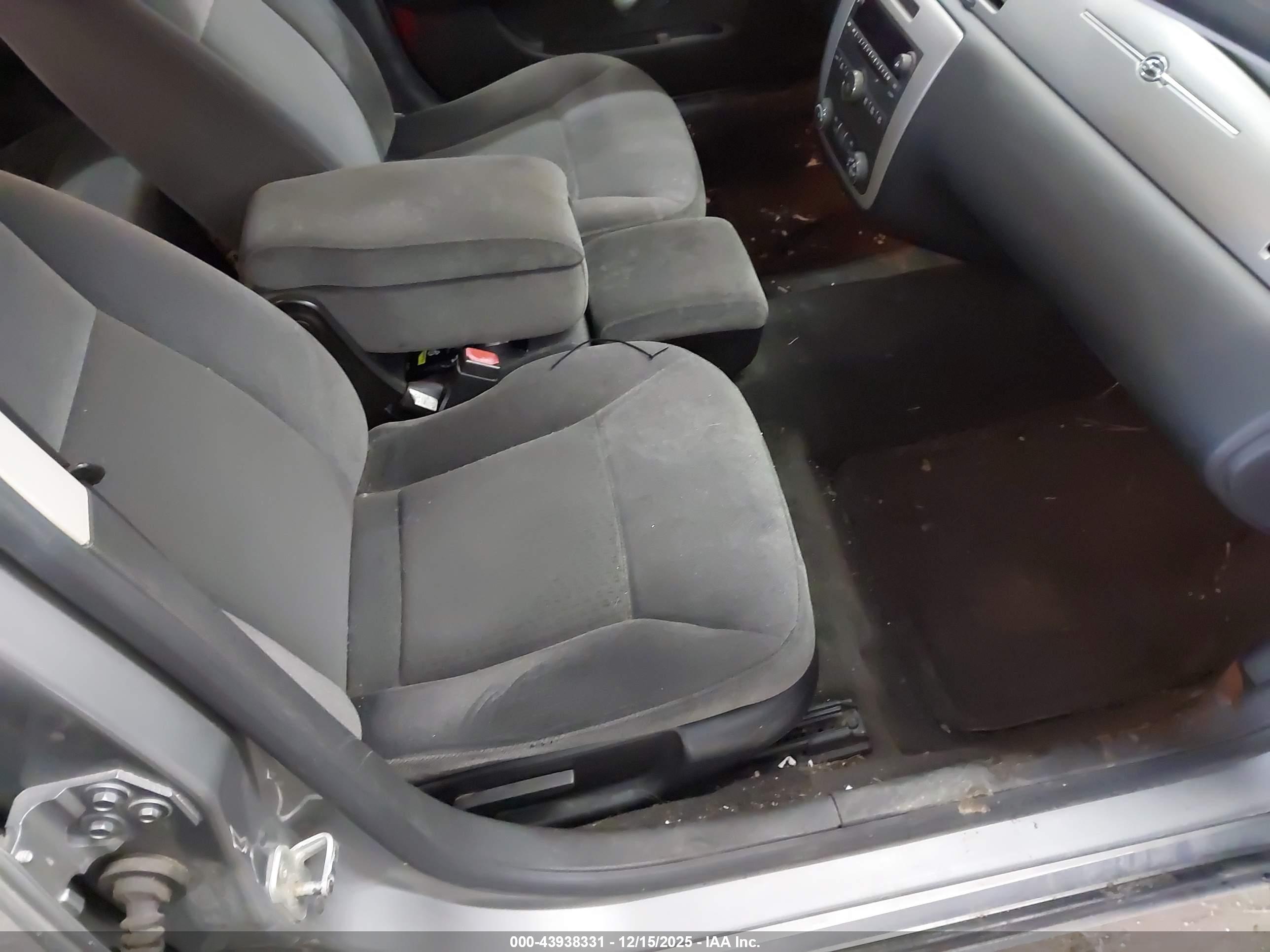 CHEVROLET IMPALA image 5