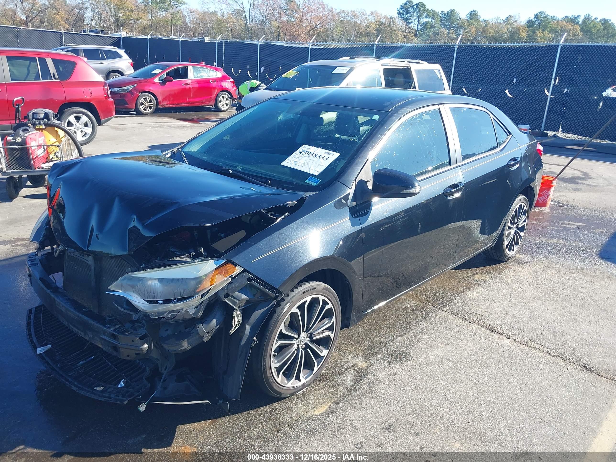 TOYOTA COROLLA image 2