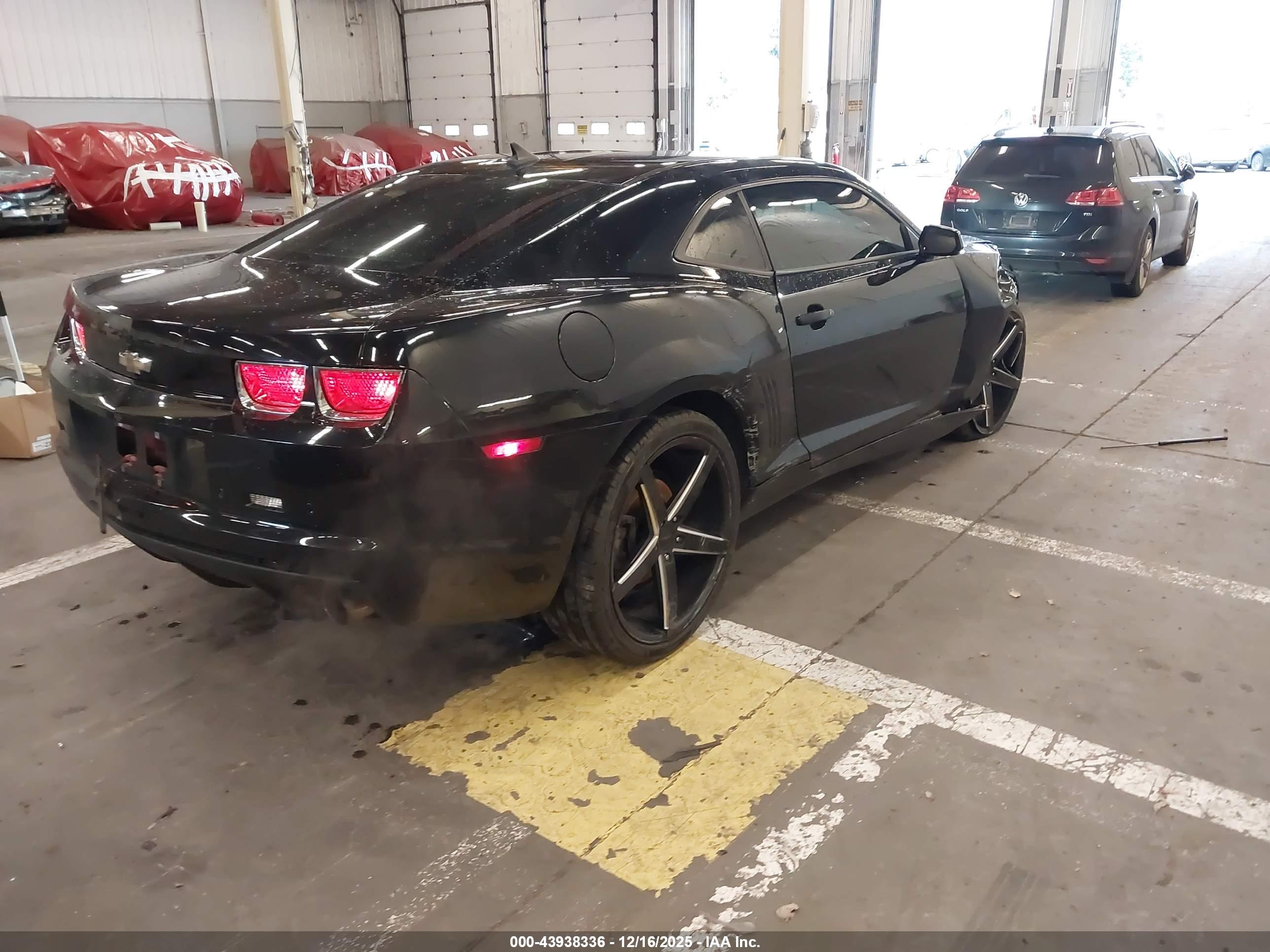 CHEVROLET CAMARO image 4
