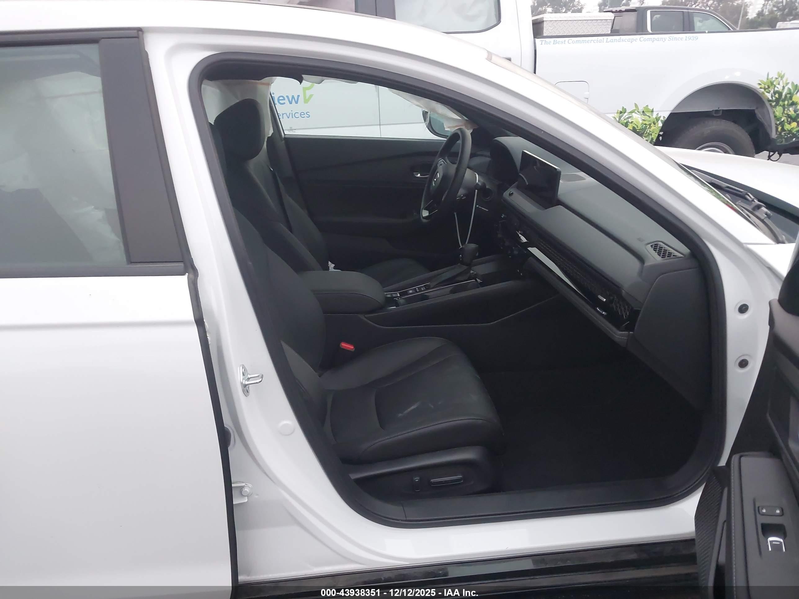 HONDA ACCORD image 5